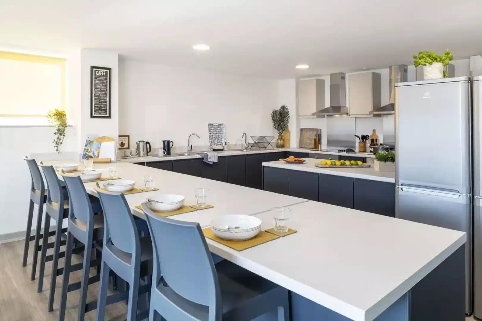 Gold Ensuite - Kitchen