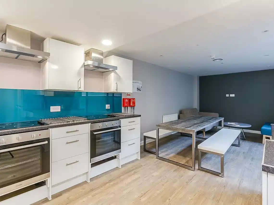 7 Bed Cluster - Kitchen