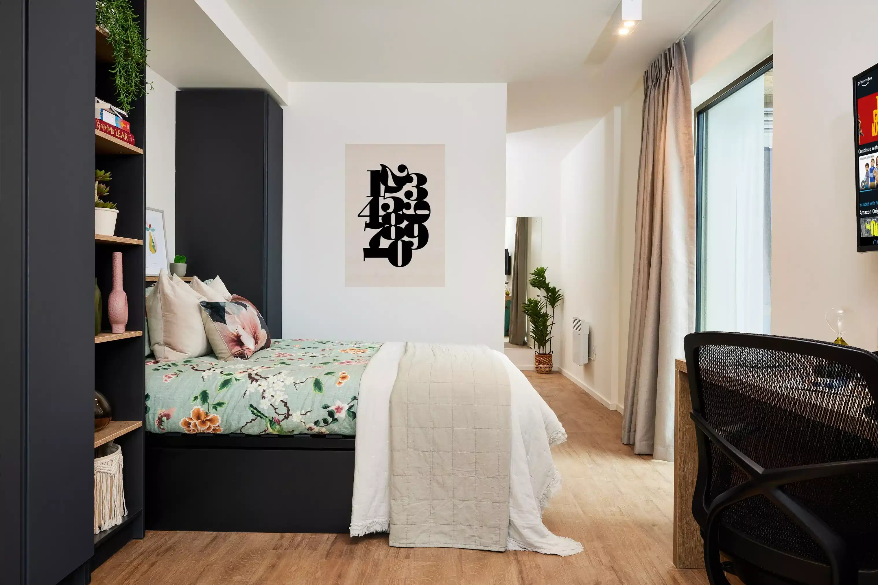 Classic Plus - Bedroom