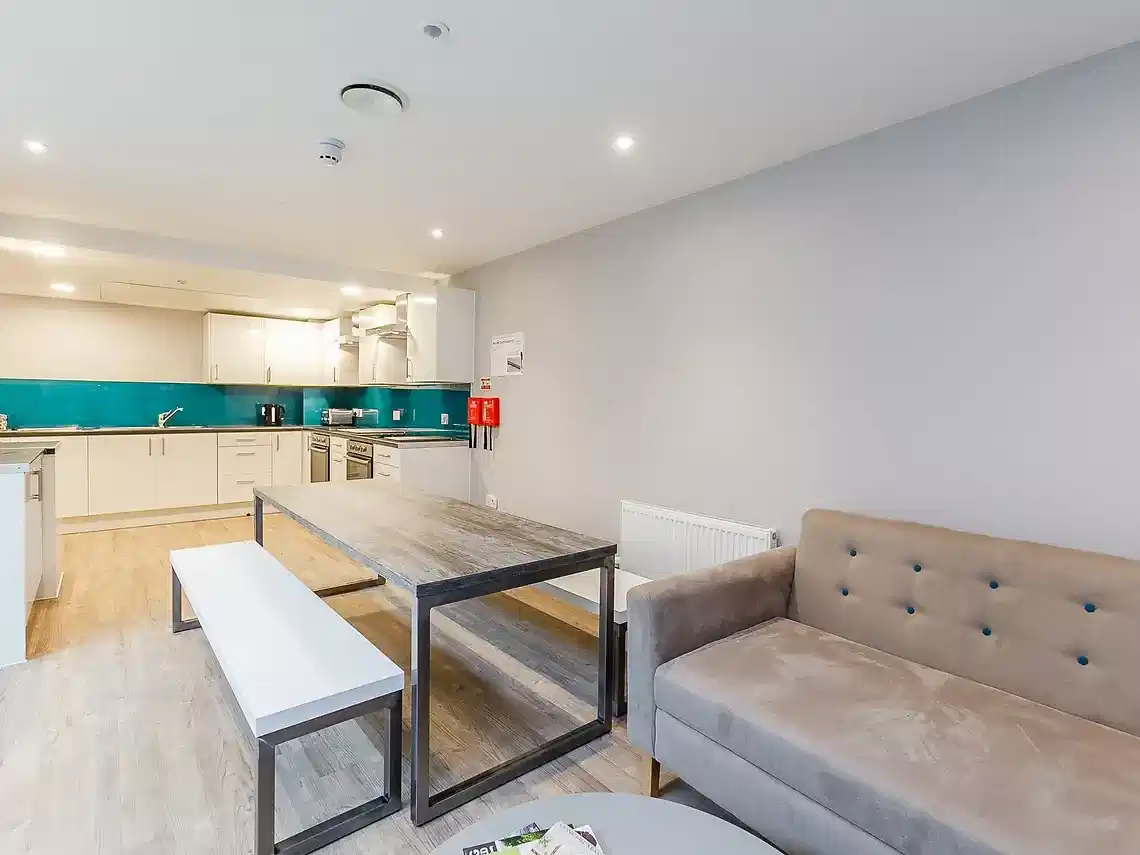 7 Bed Cluster - Common Area