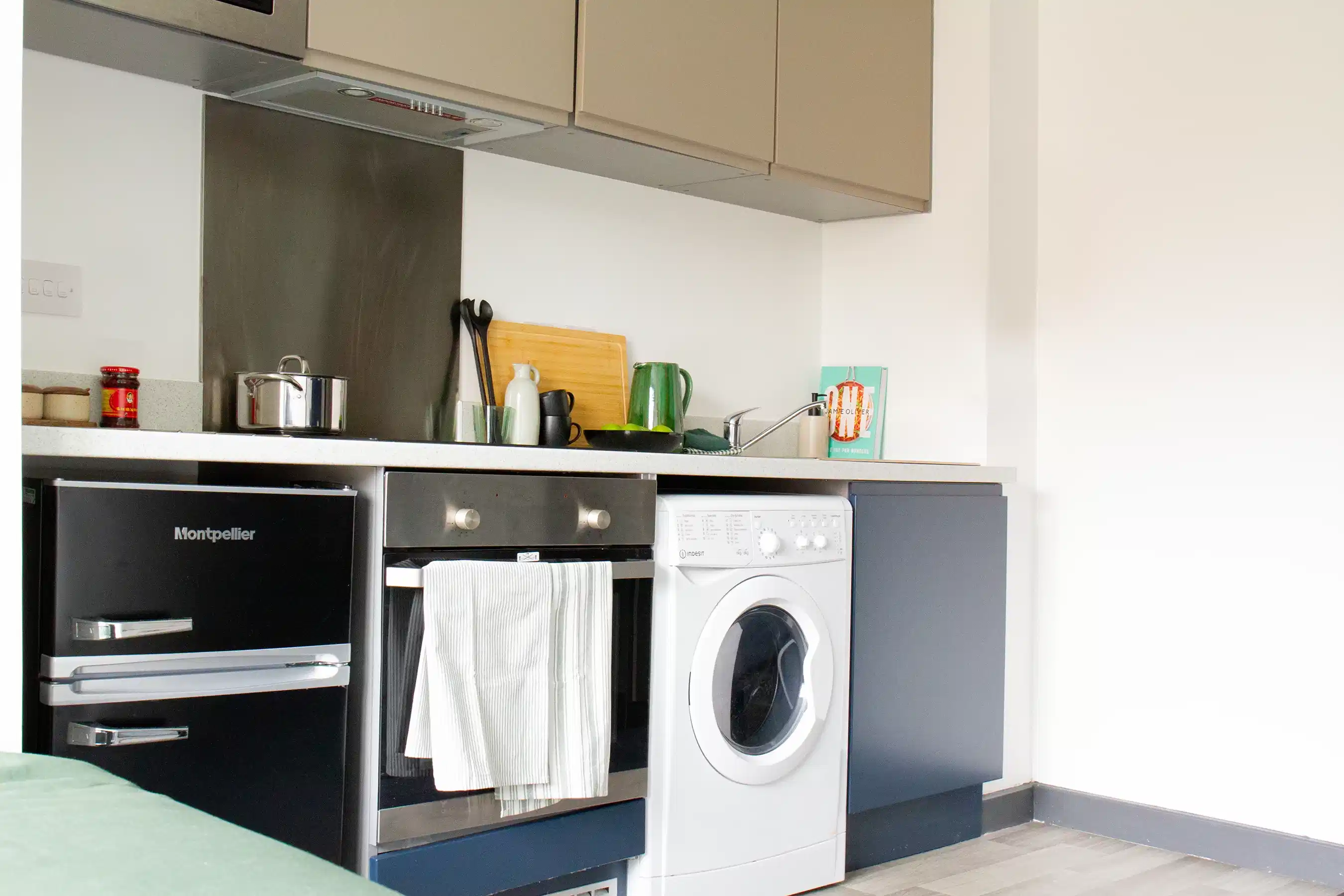 Silver Plus Studio - Kitchen