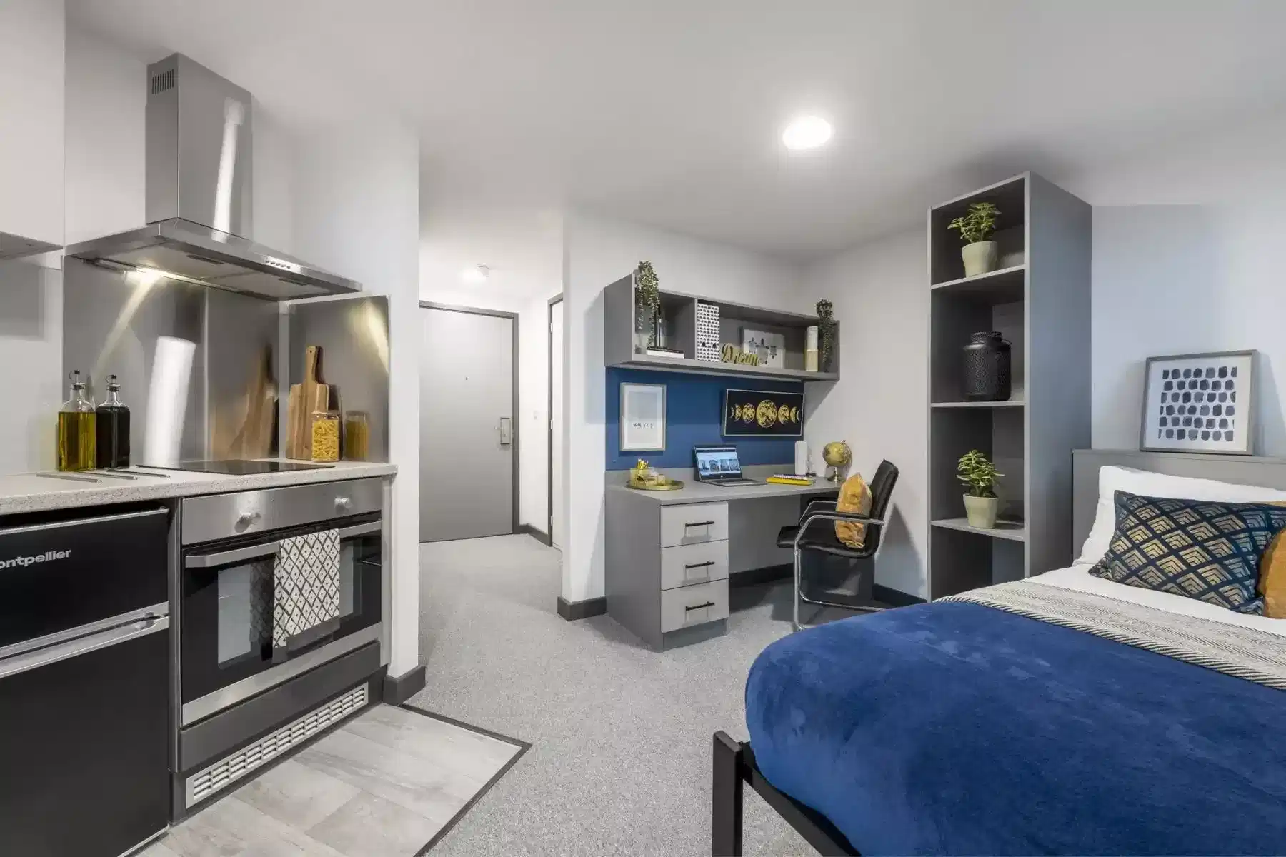 Ground Floor Silver Studio - Bedroom