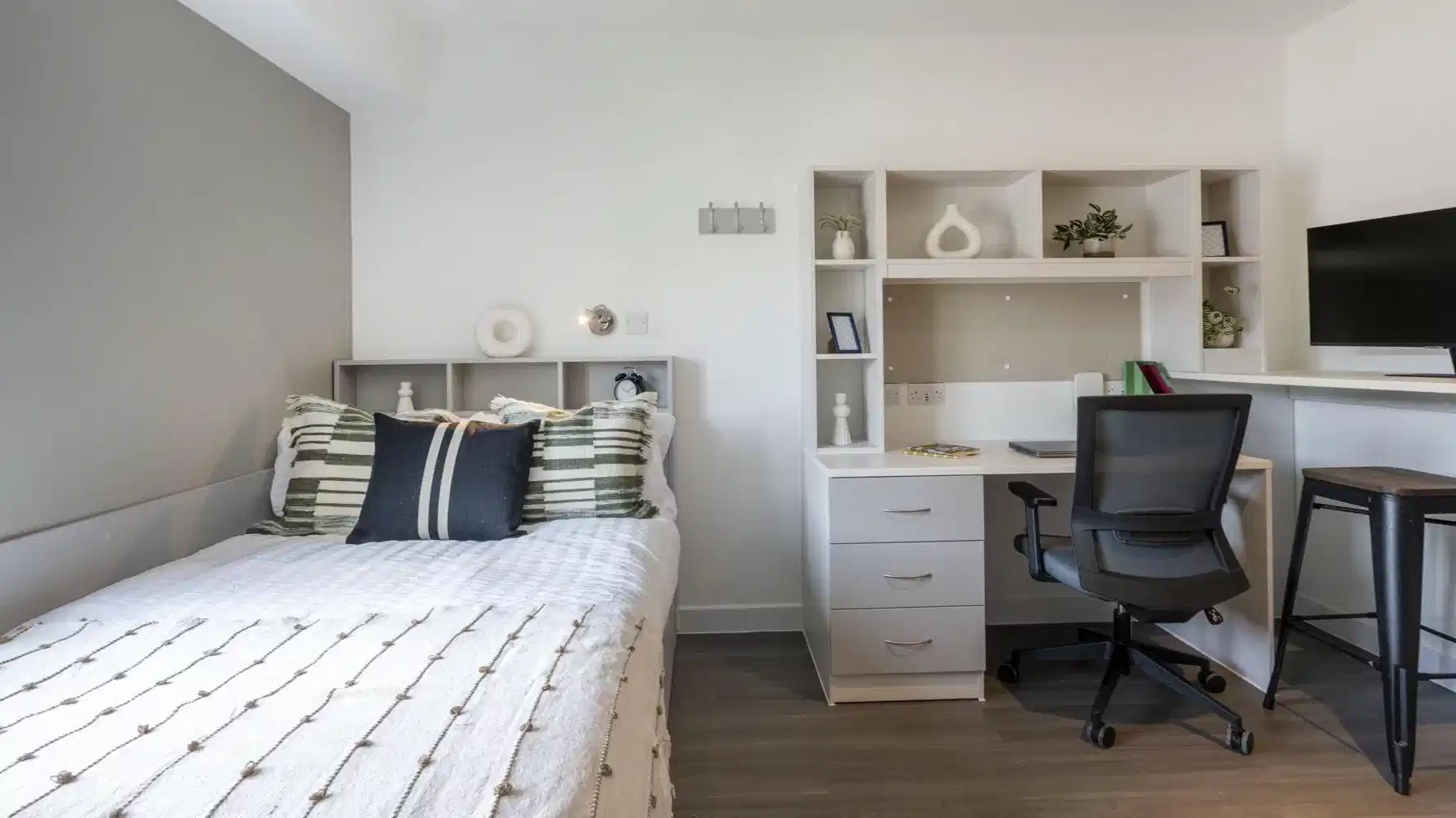 Premium Studio - Bedroom