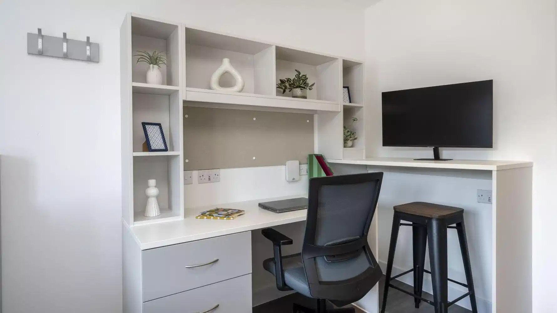 Premium Studio - Amenities