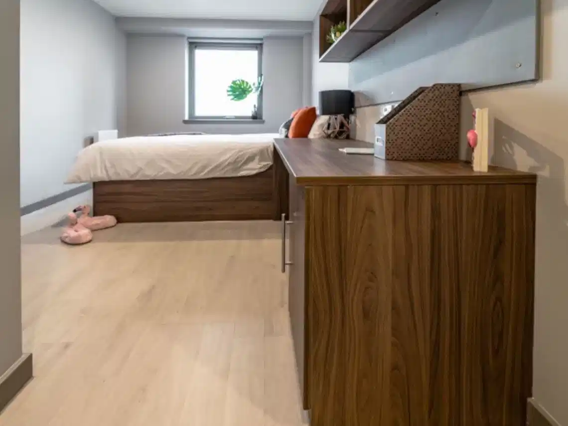 Classic Ensuite - Bedroom