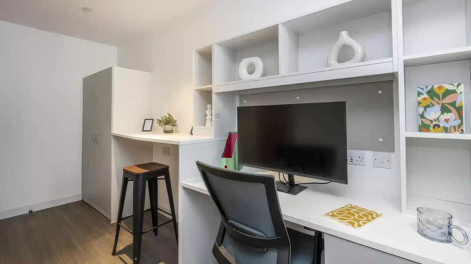 Premium Studio - Amenities