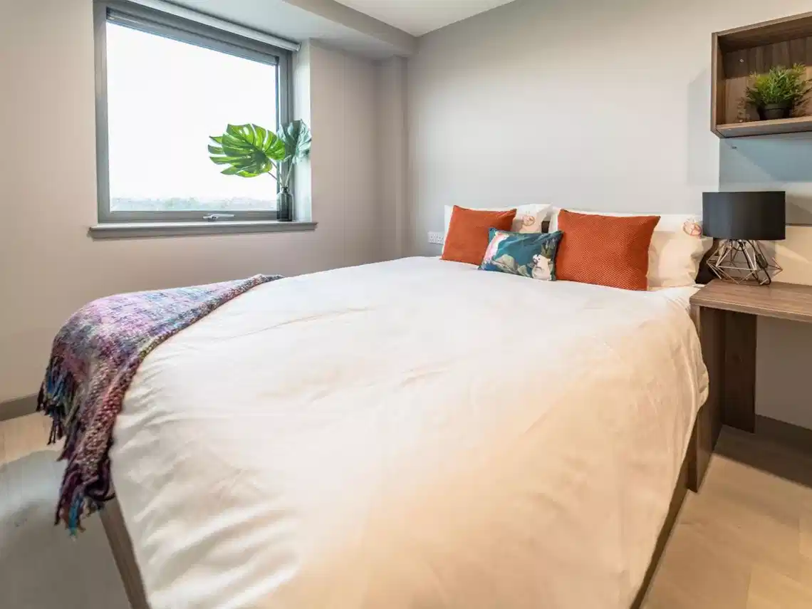 Classic Ensuite - Bedroom