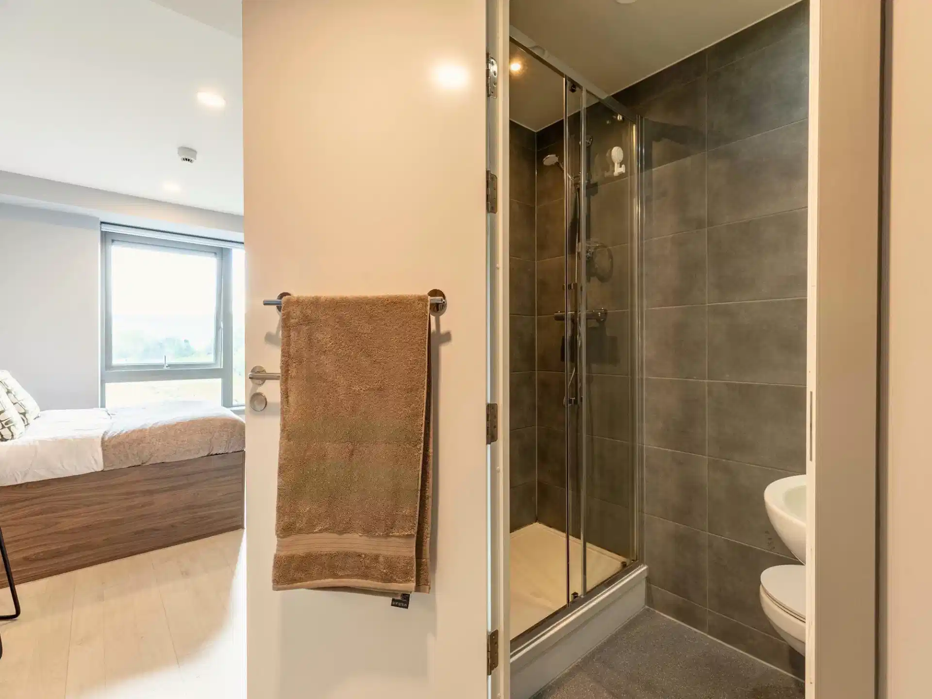 Classic Studio - Bathroom