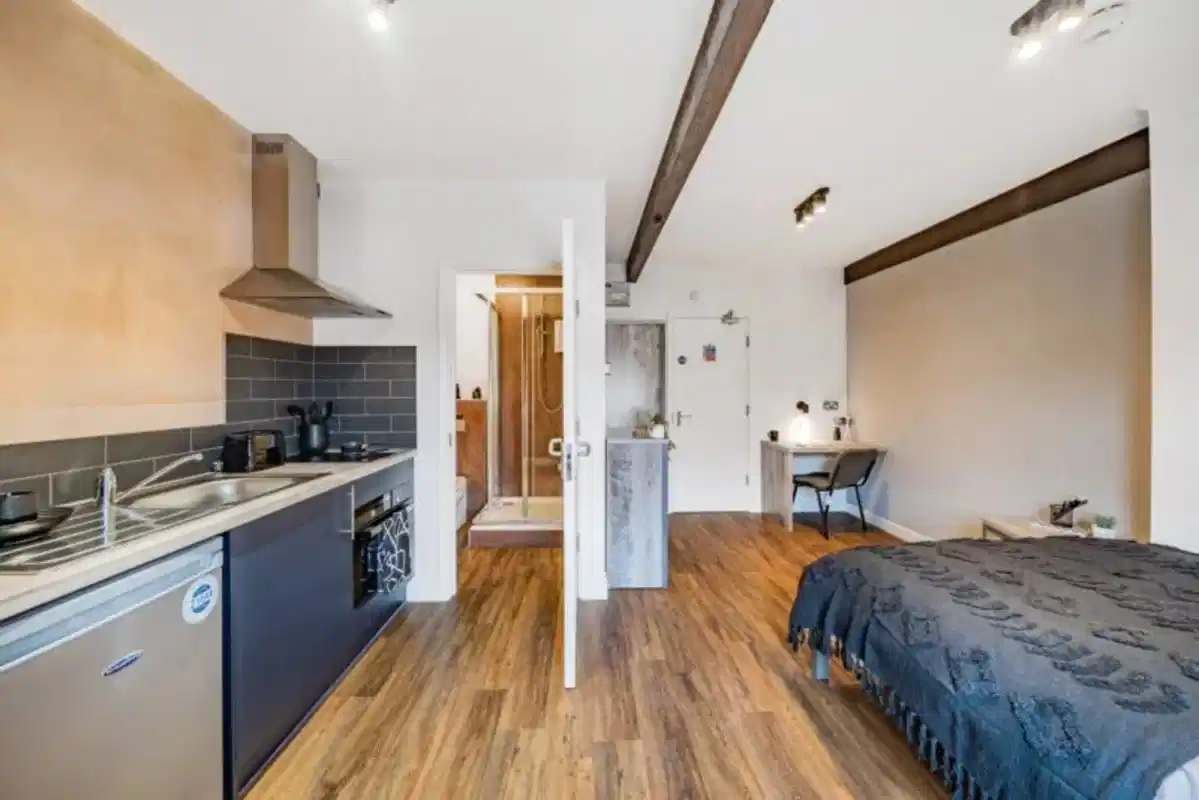 Silver Studio - Kitchen