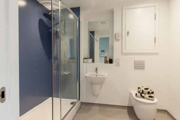 Deluxe En Suite  - Bathroom