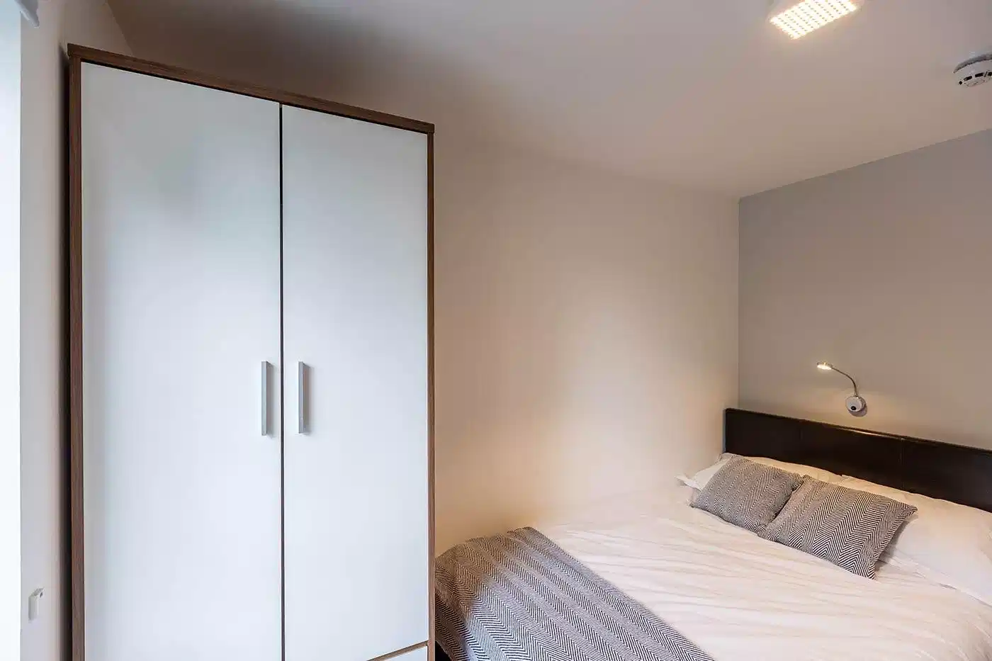 Classic Ensuite - Bedroom