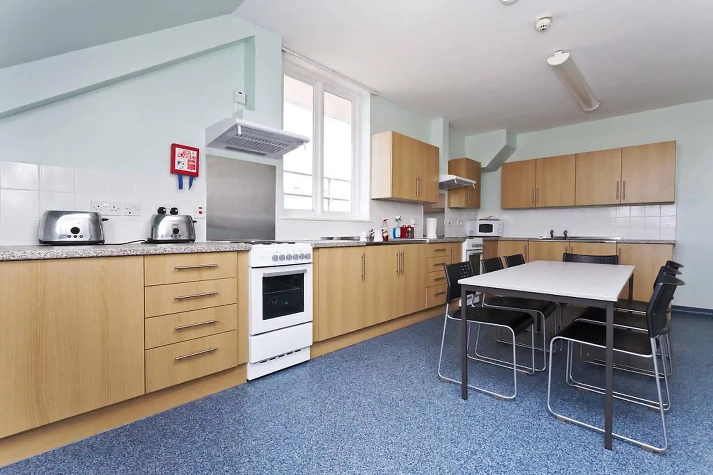 Deluxe En-Suite - Kitchen