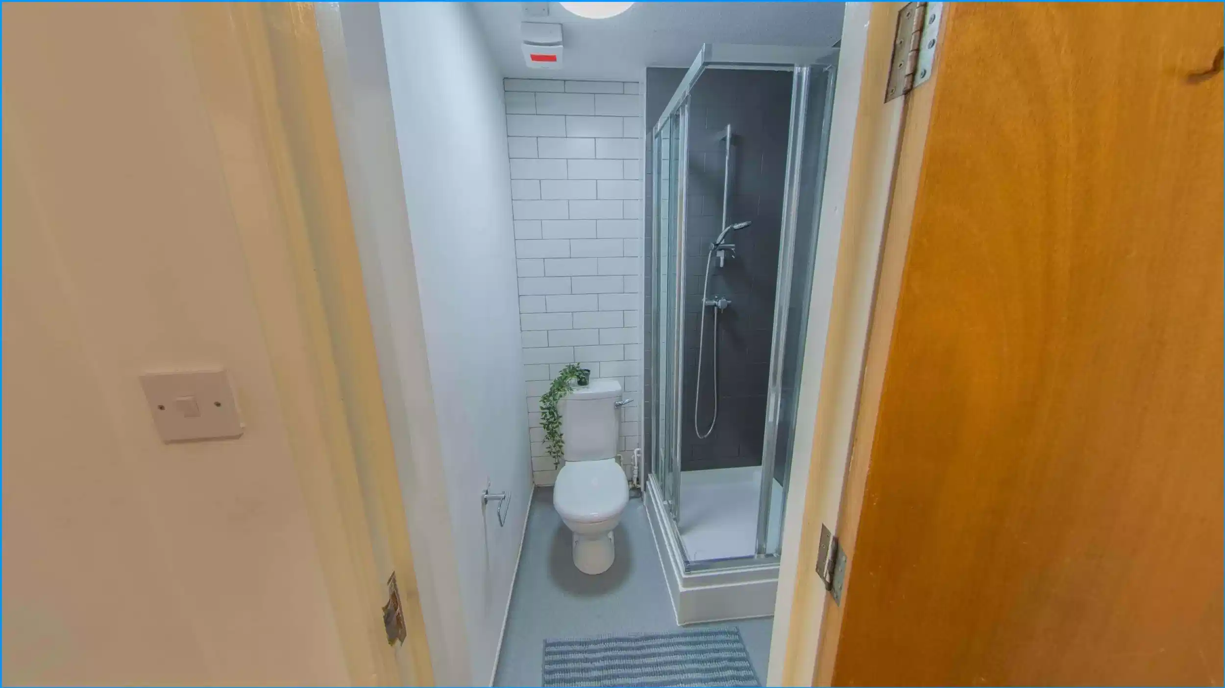 Twin Studio - Bathroom