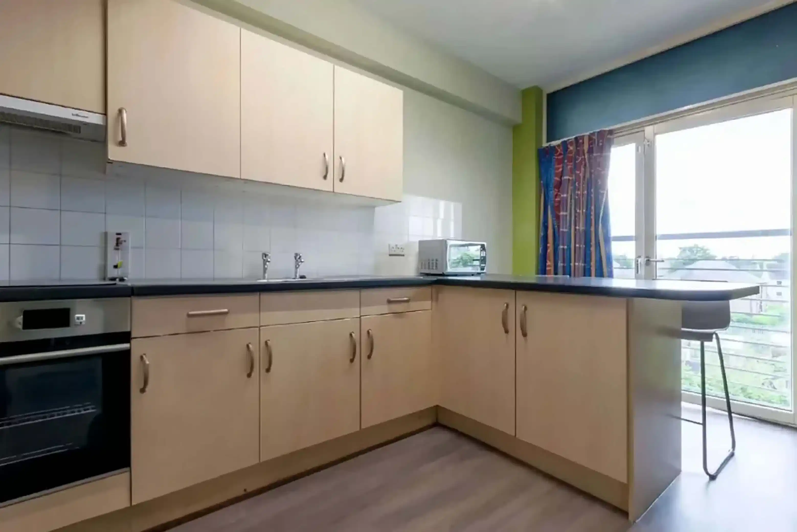 Ensuite – Silver - Kitchen