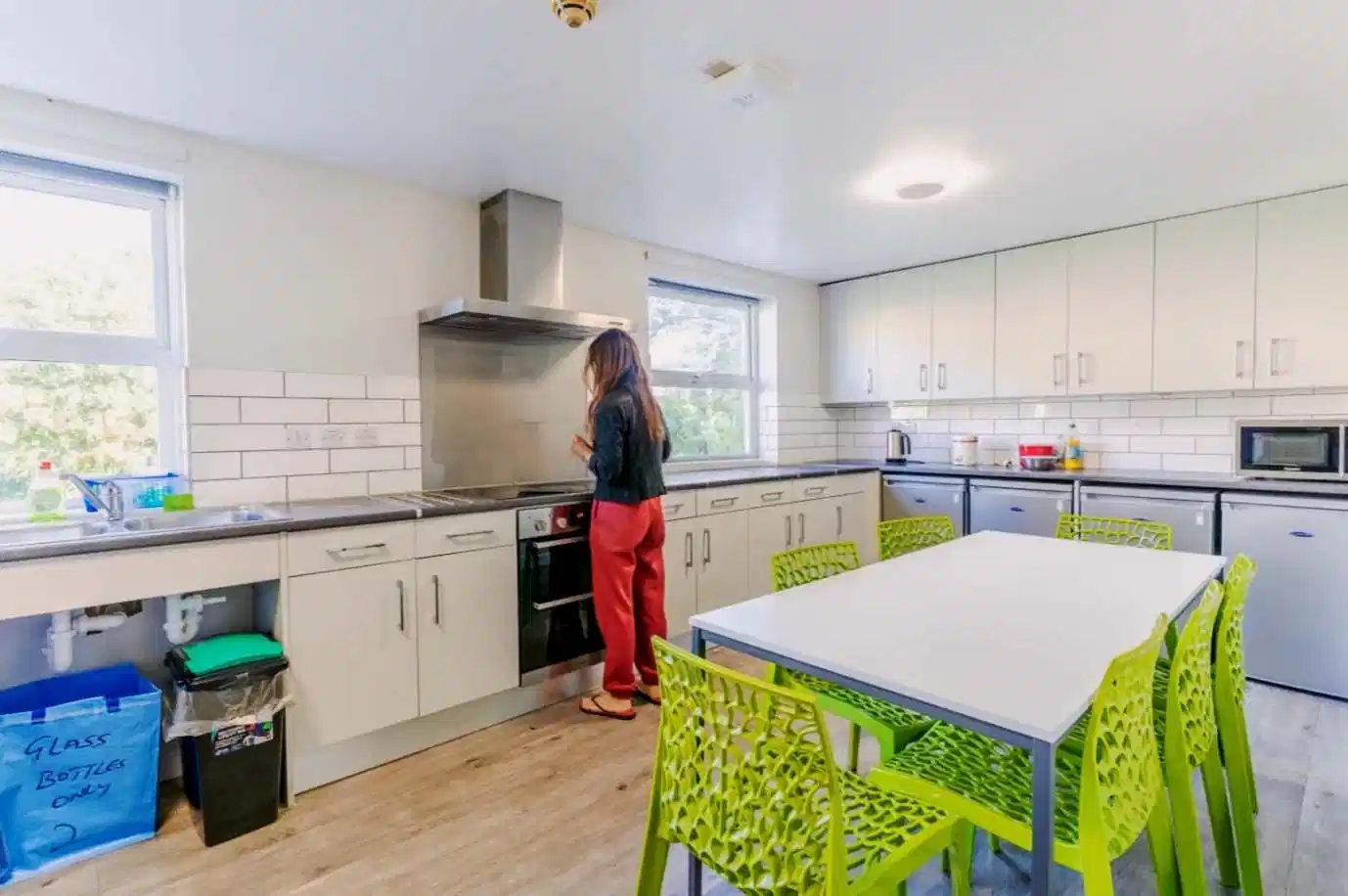 Standard Room - Kitchen