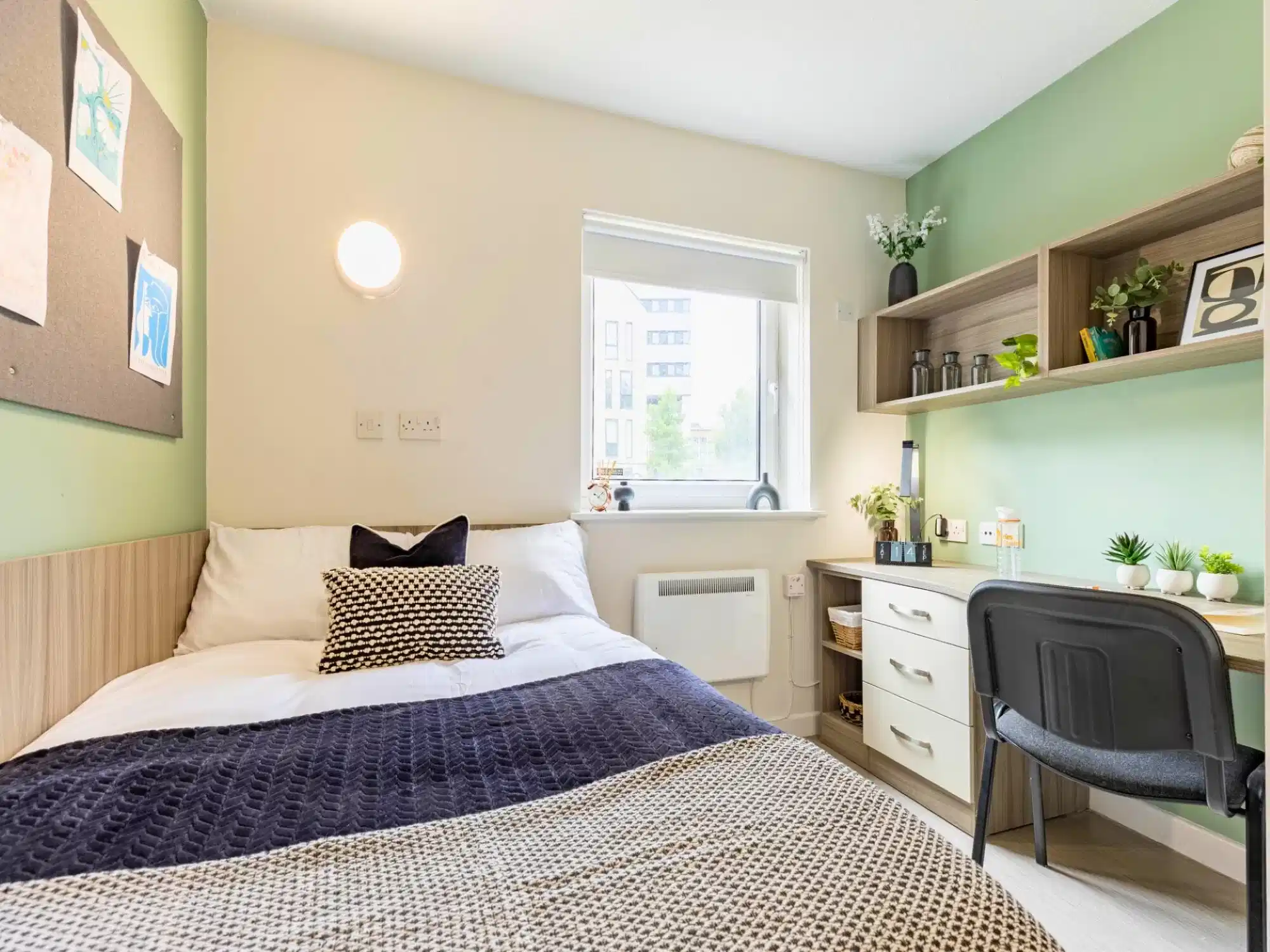 Accessible Ensuite - Bedroom