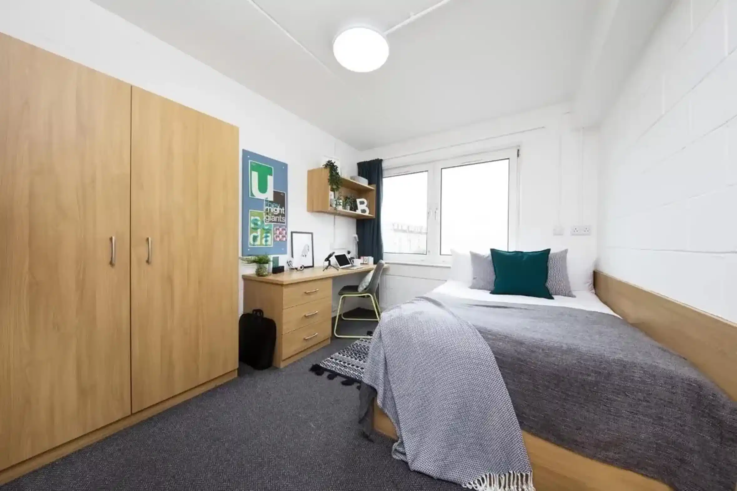 Silver Ensuite  - Bedroom