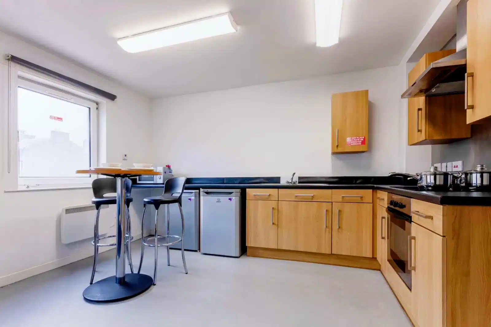 Silver Ensuite  - Kitchen