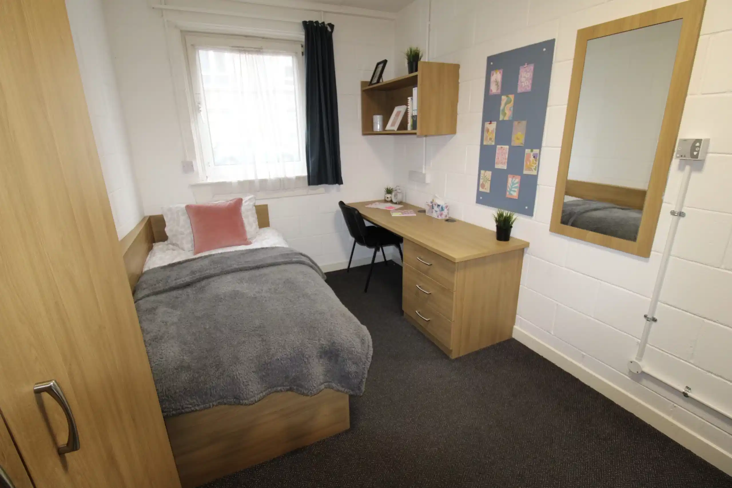 Bronze Non - Ensuite  - Bedroom
