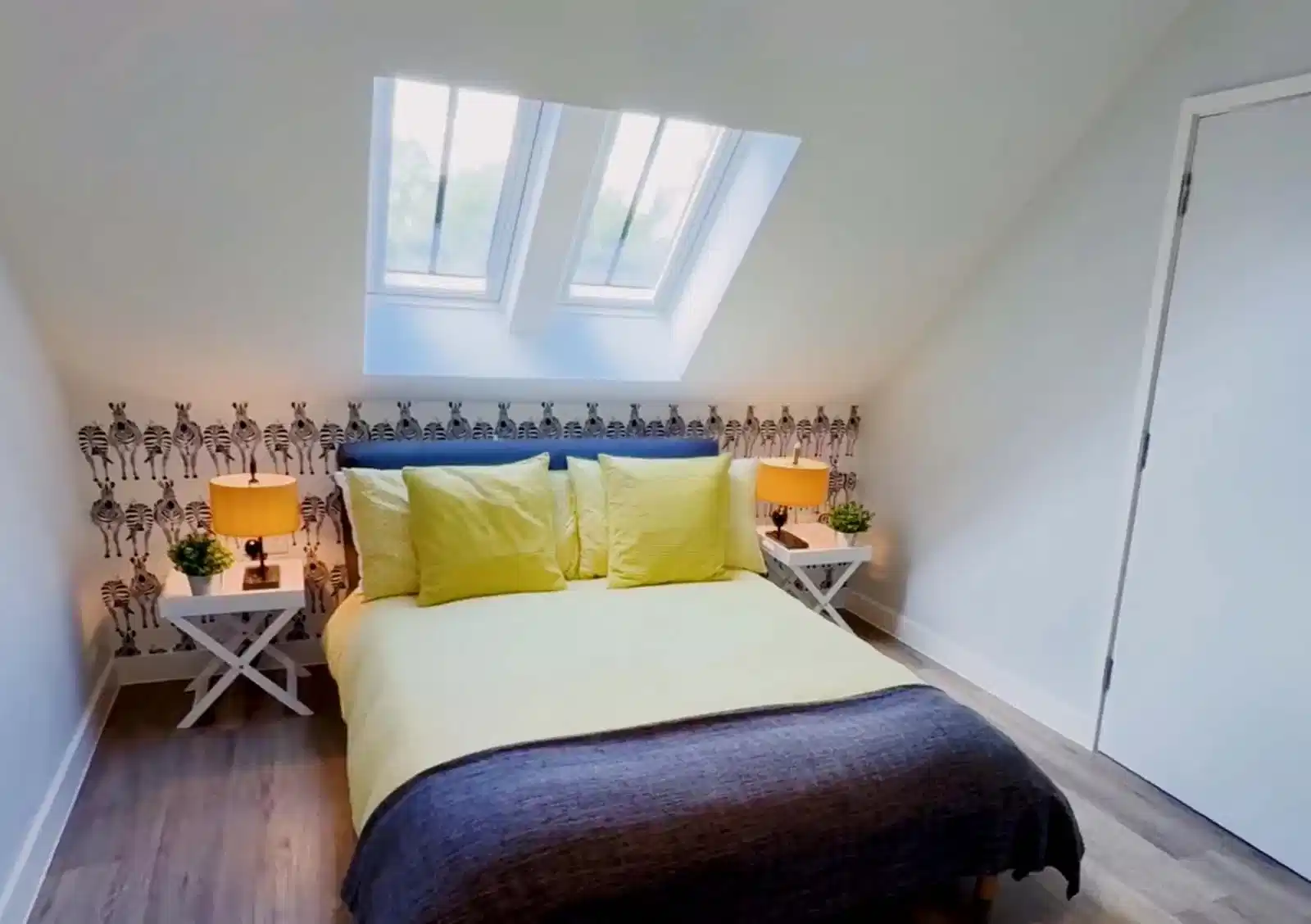 Penthouse Apartment - Bedroom