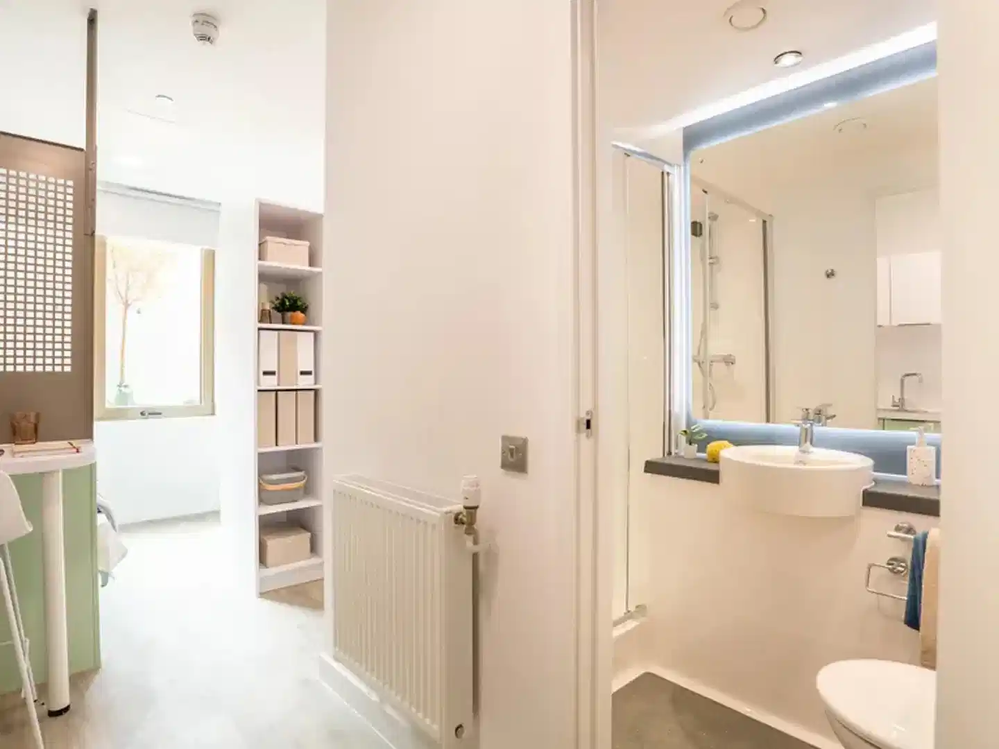 Classic Studio - Bathroom