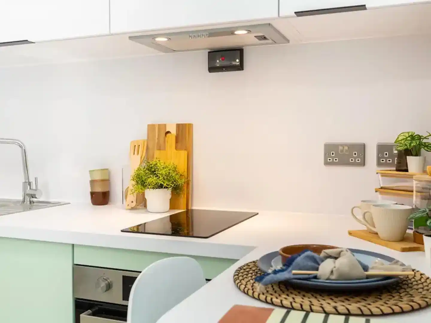 Classic Studio - Kitchen