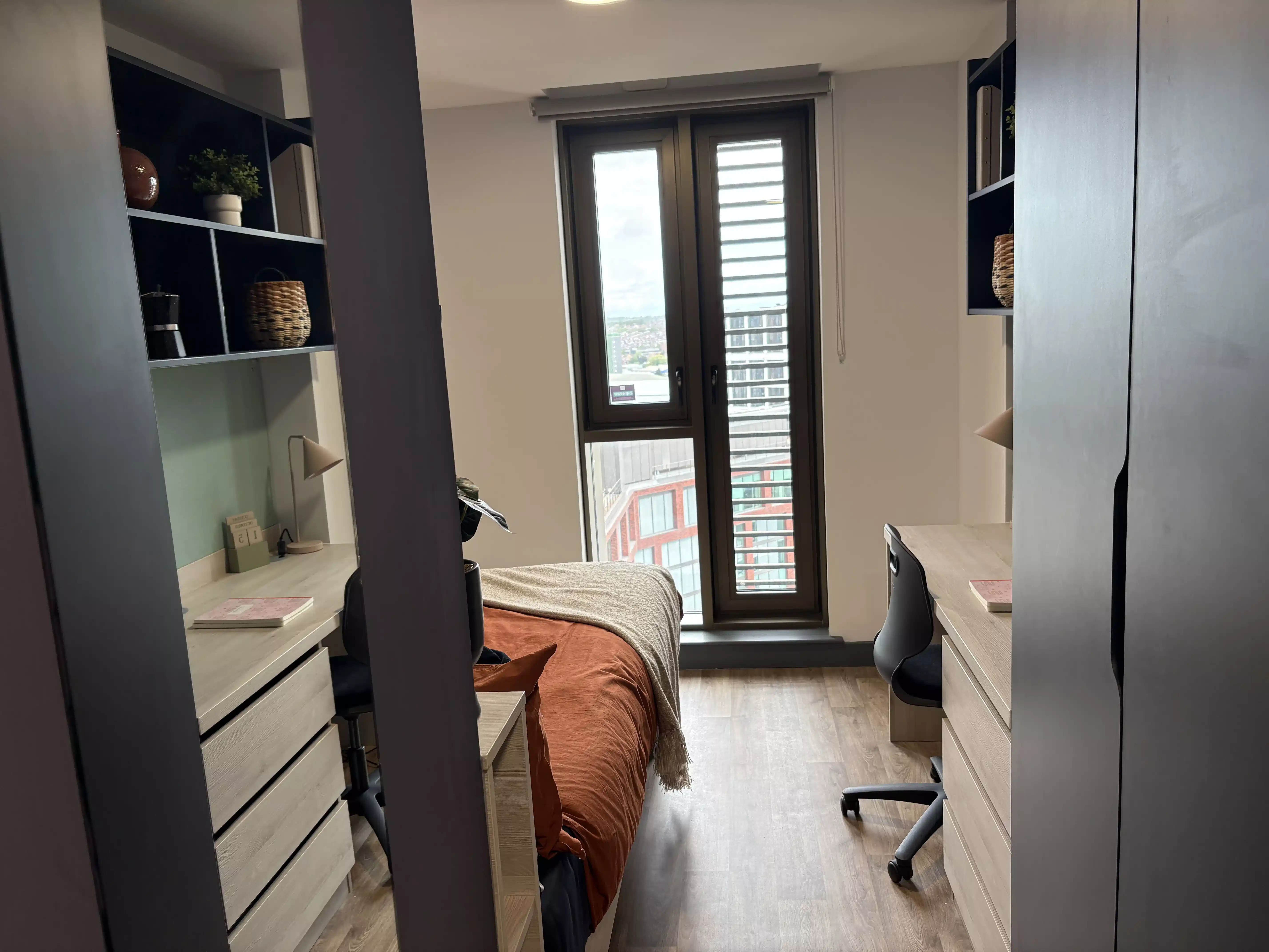 Classic Plus Ensuite - Bedroom