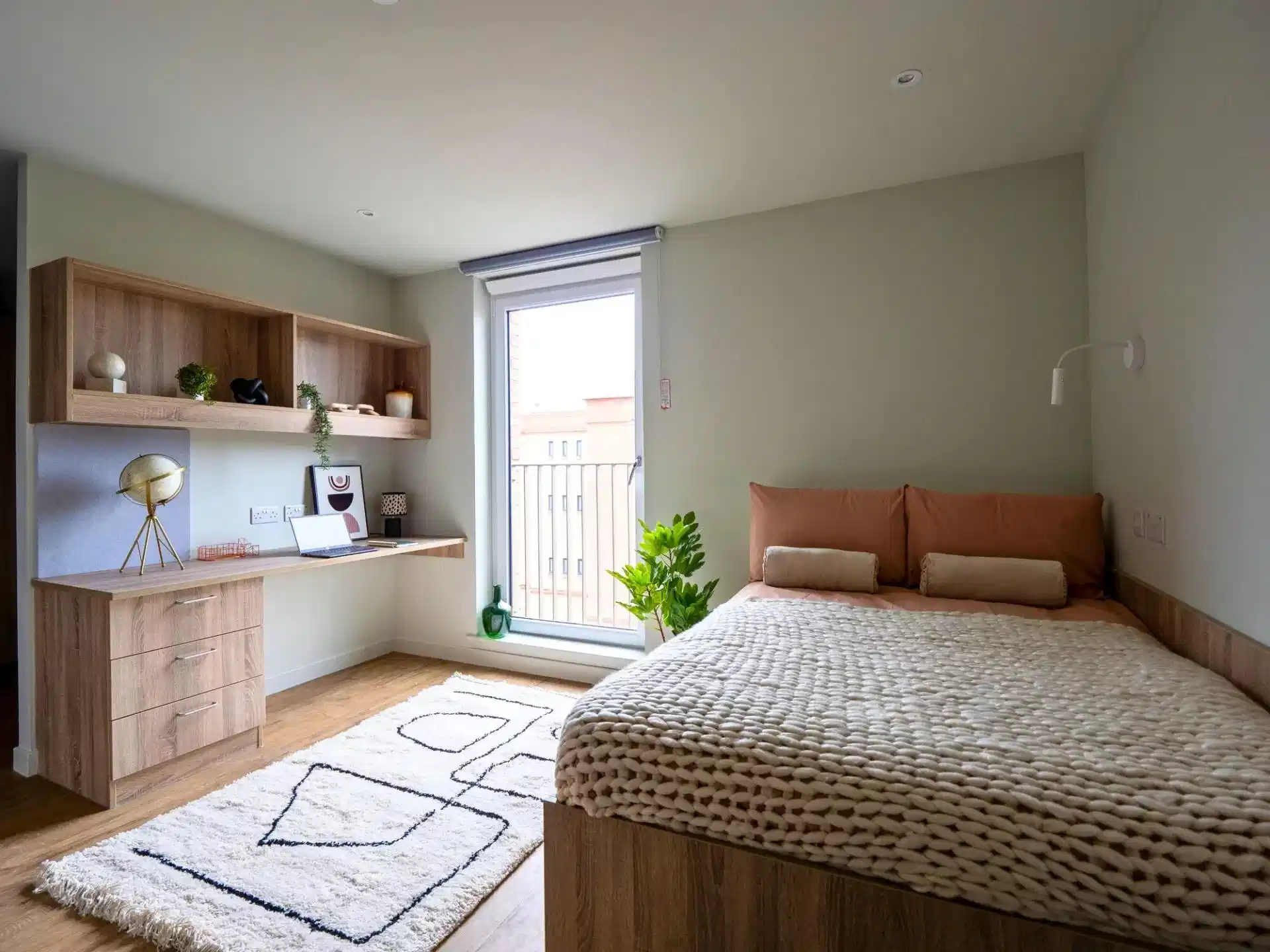 Deluxe Studio - Bedroom