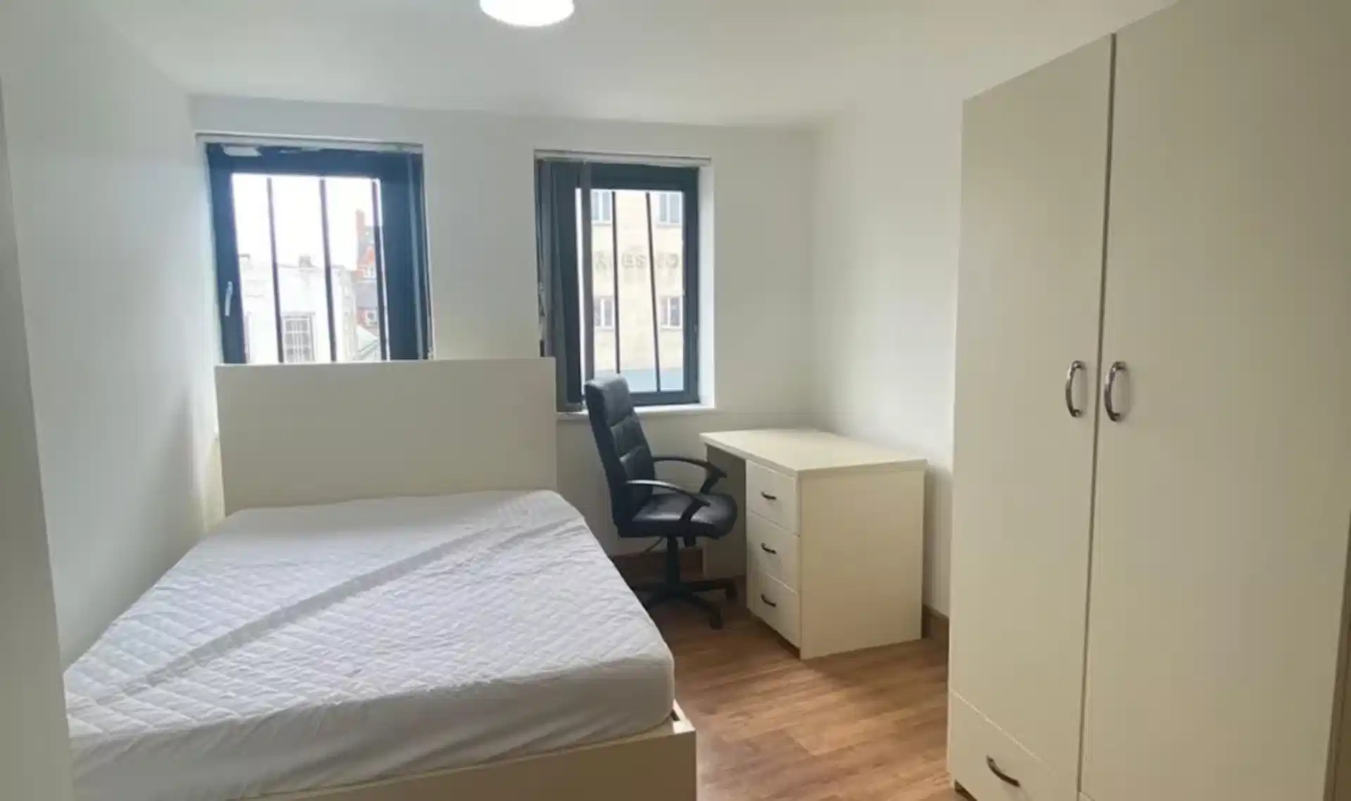 Premier 2 Bed - Bedroom