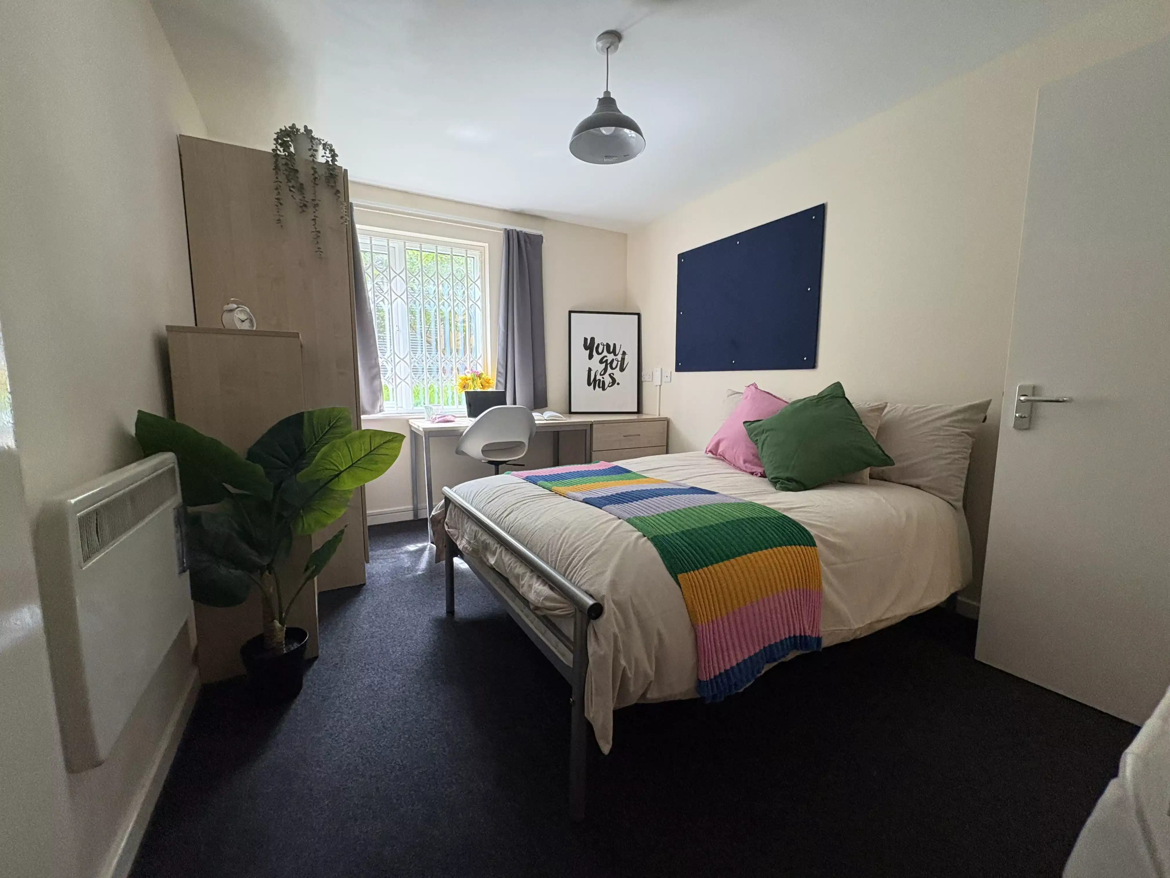 Standard En-Suite - Bedroom