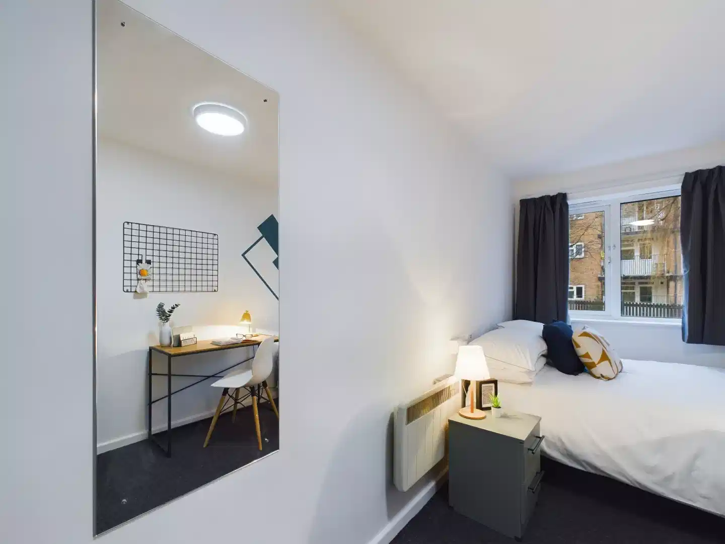 4 Bedroom House - Bedroom