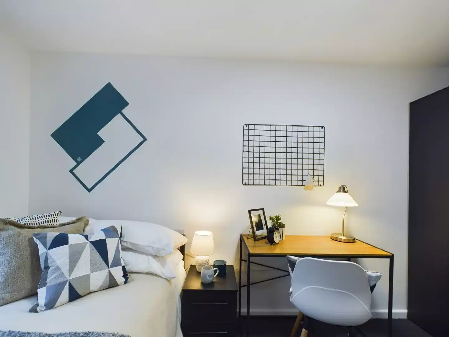 4 Bedroom House - Amenities
