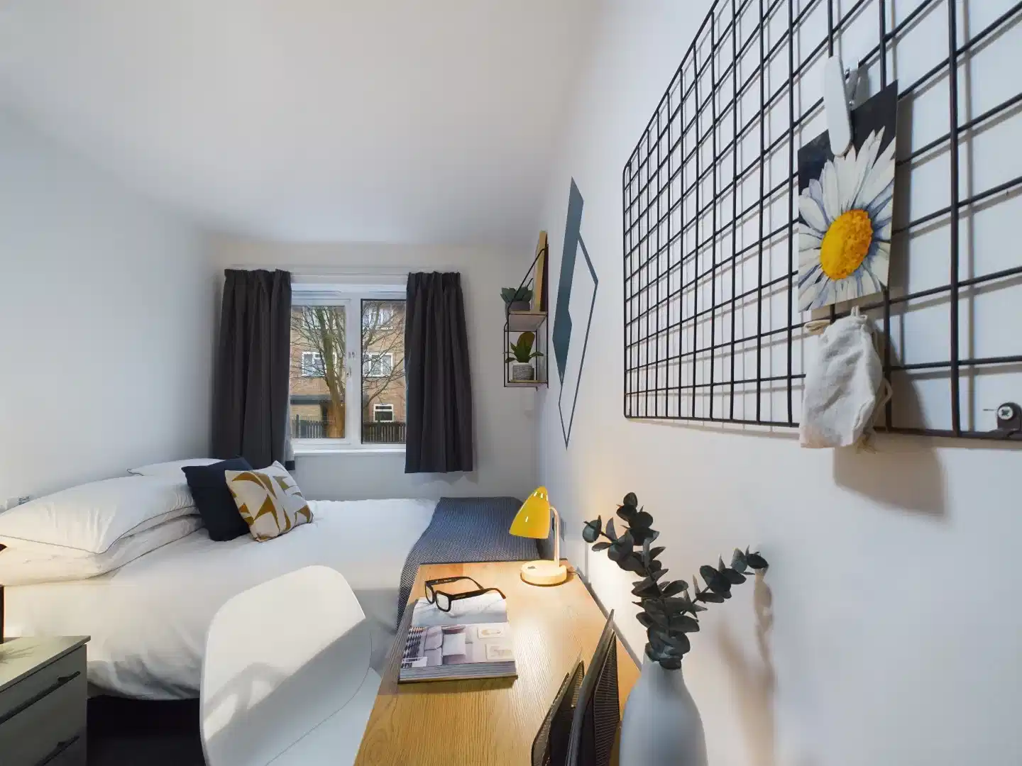 4 Bedroom House - Bedroom