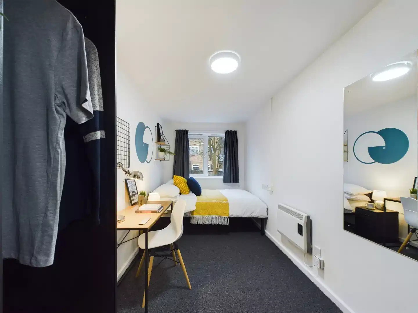 4 Bedroom House - Bedroom