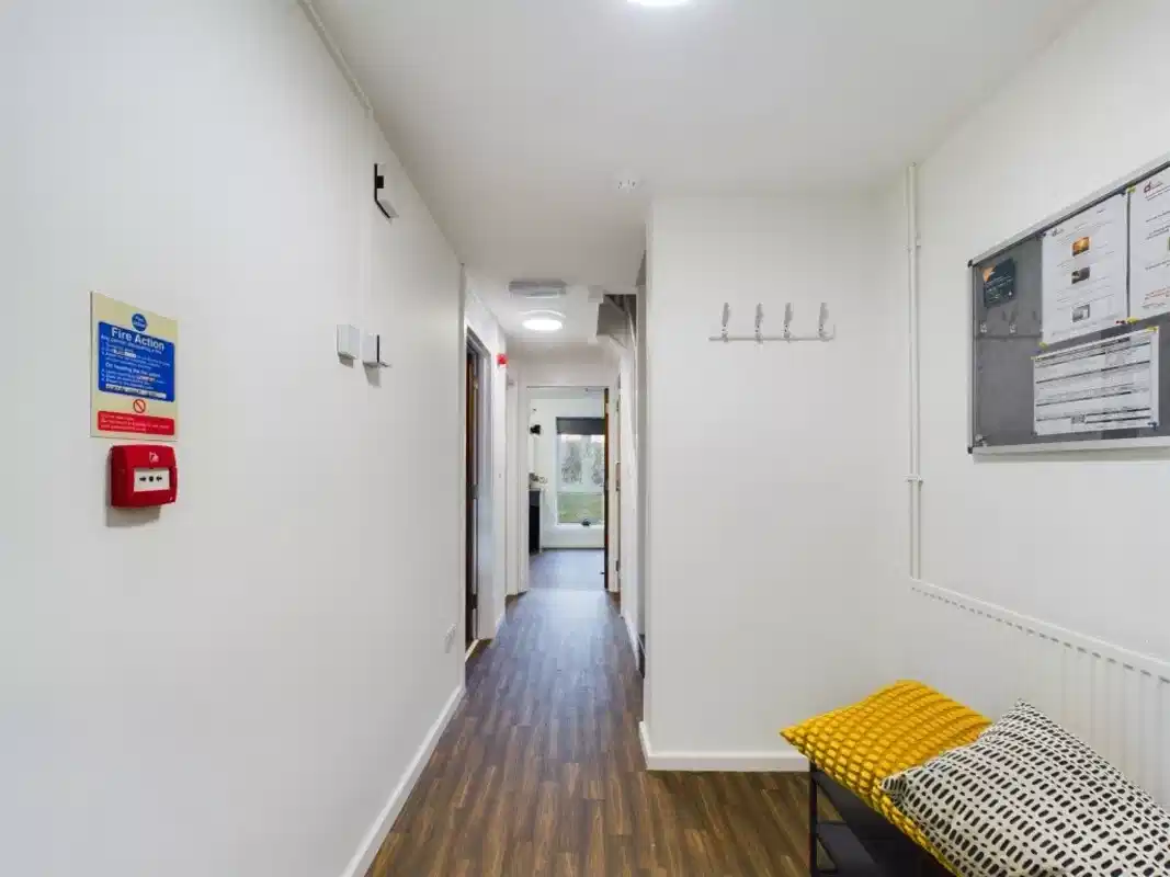 6 Bedroom House - Amenities