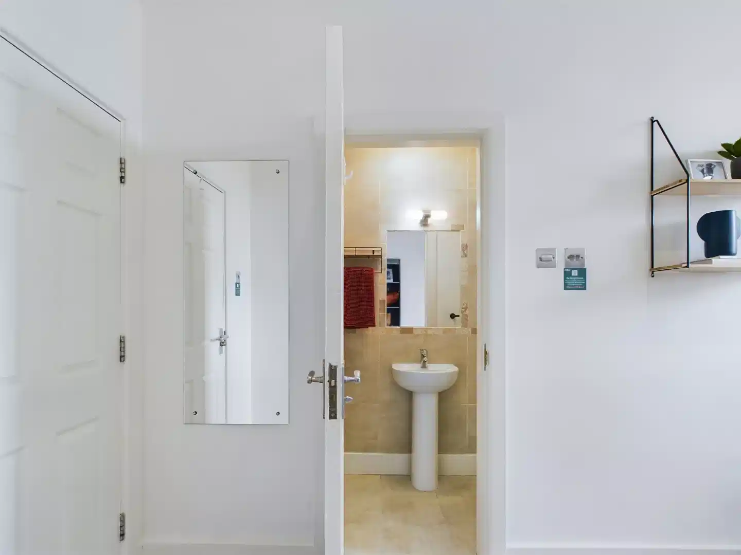 7 Bedroom House - Bathroom
