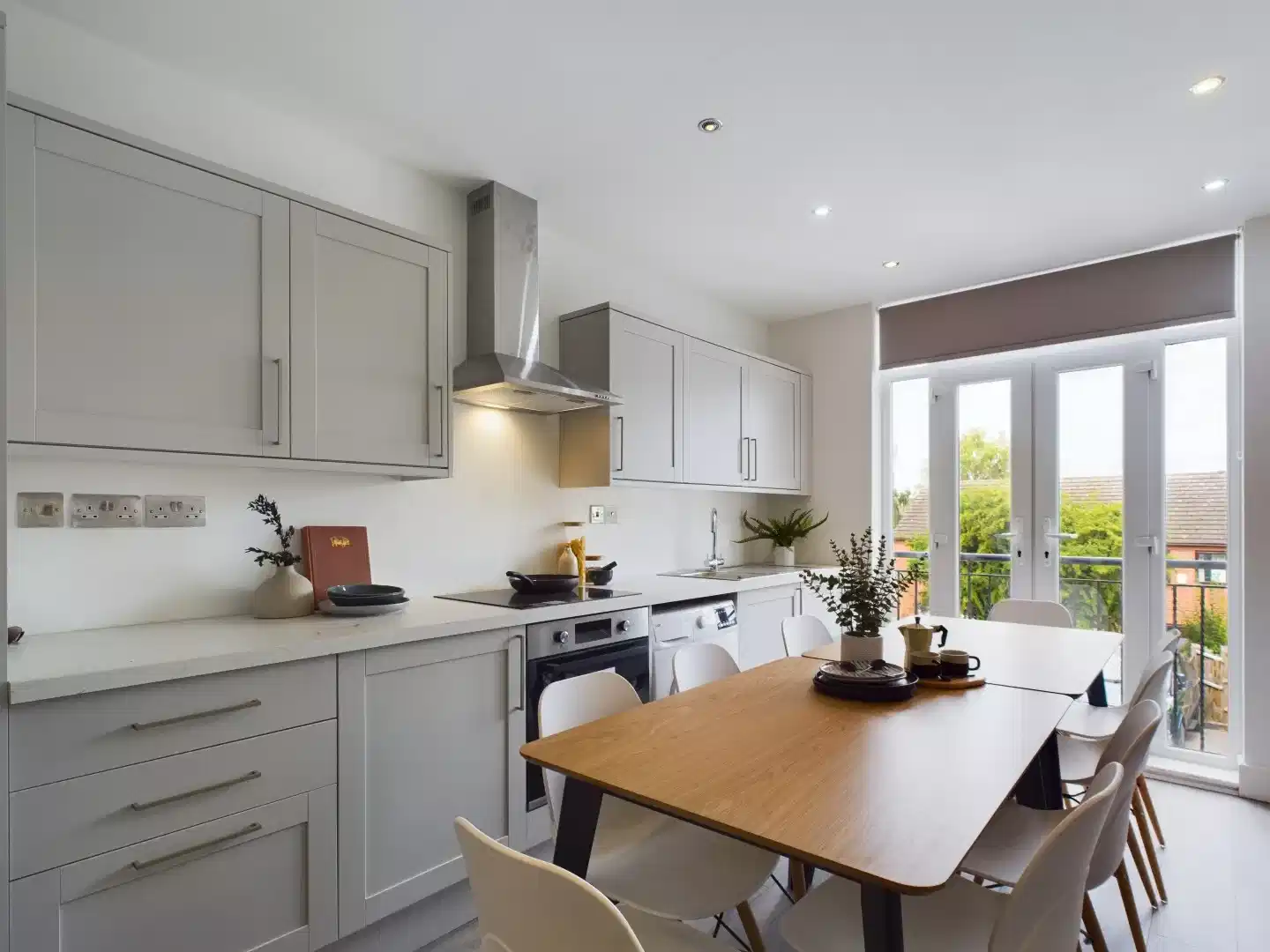 7 Bedroom House - Kitchen