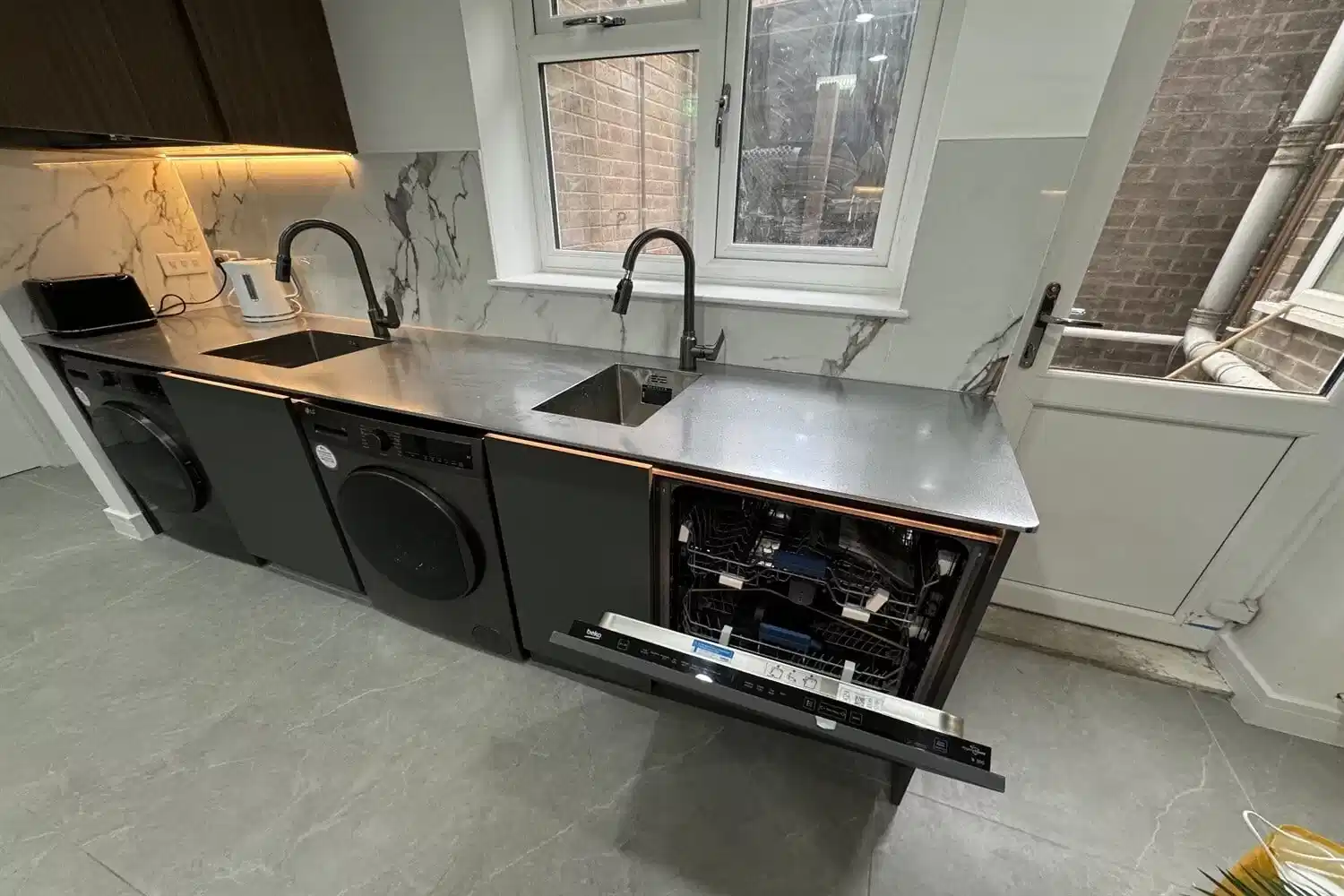 Double Ensuite Rooms - Kitchen