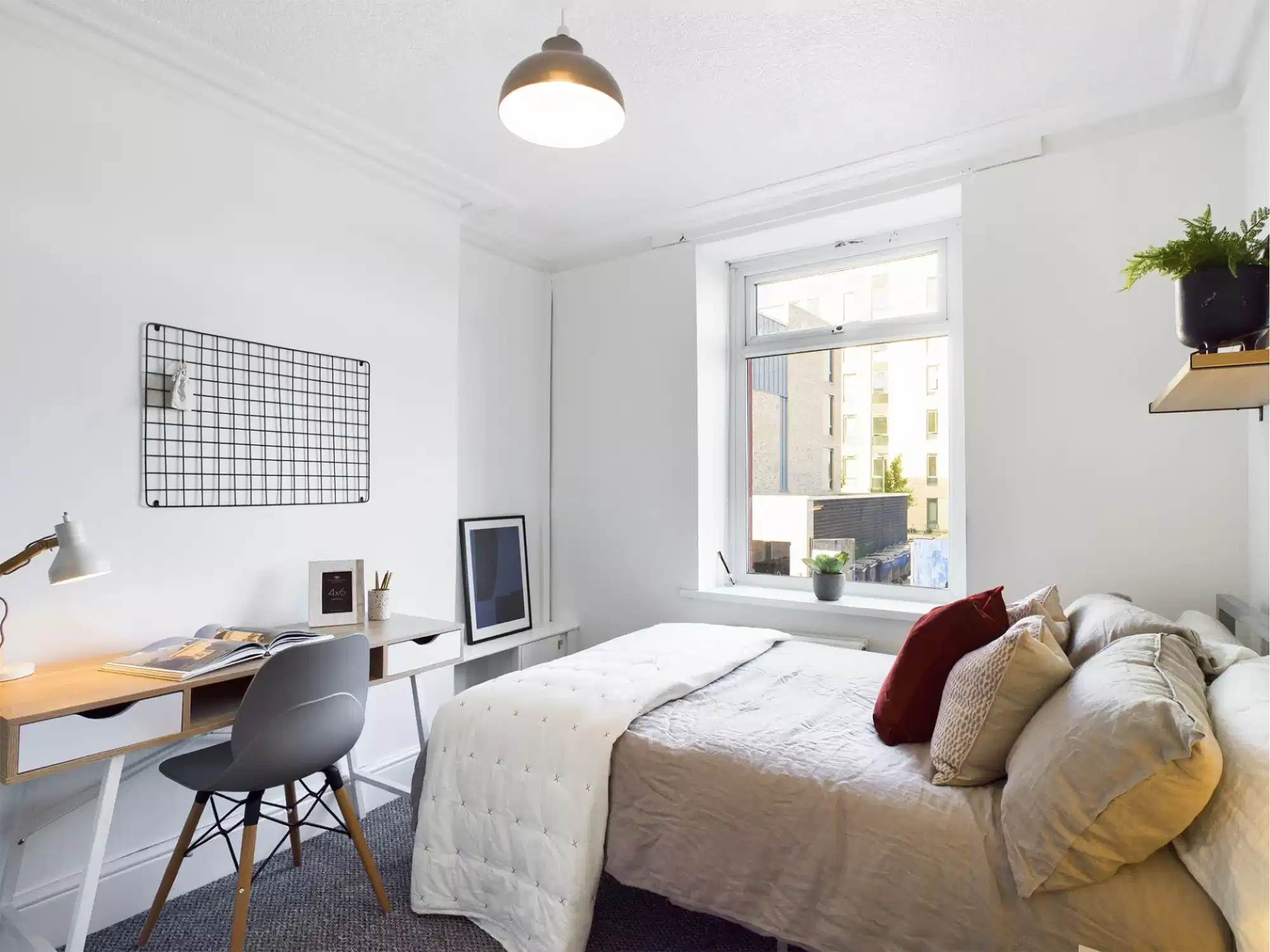 5 Bedroom House - Bedroom