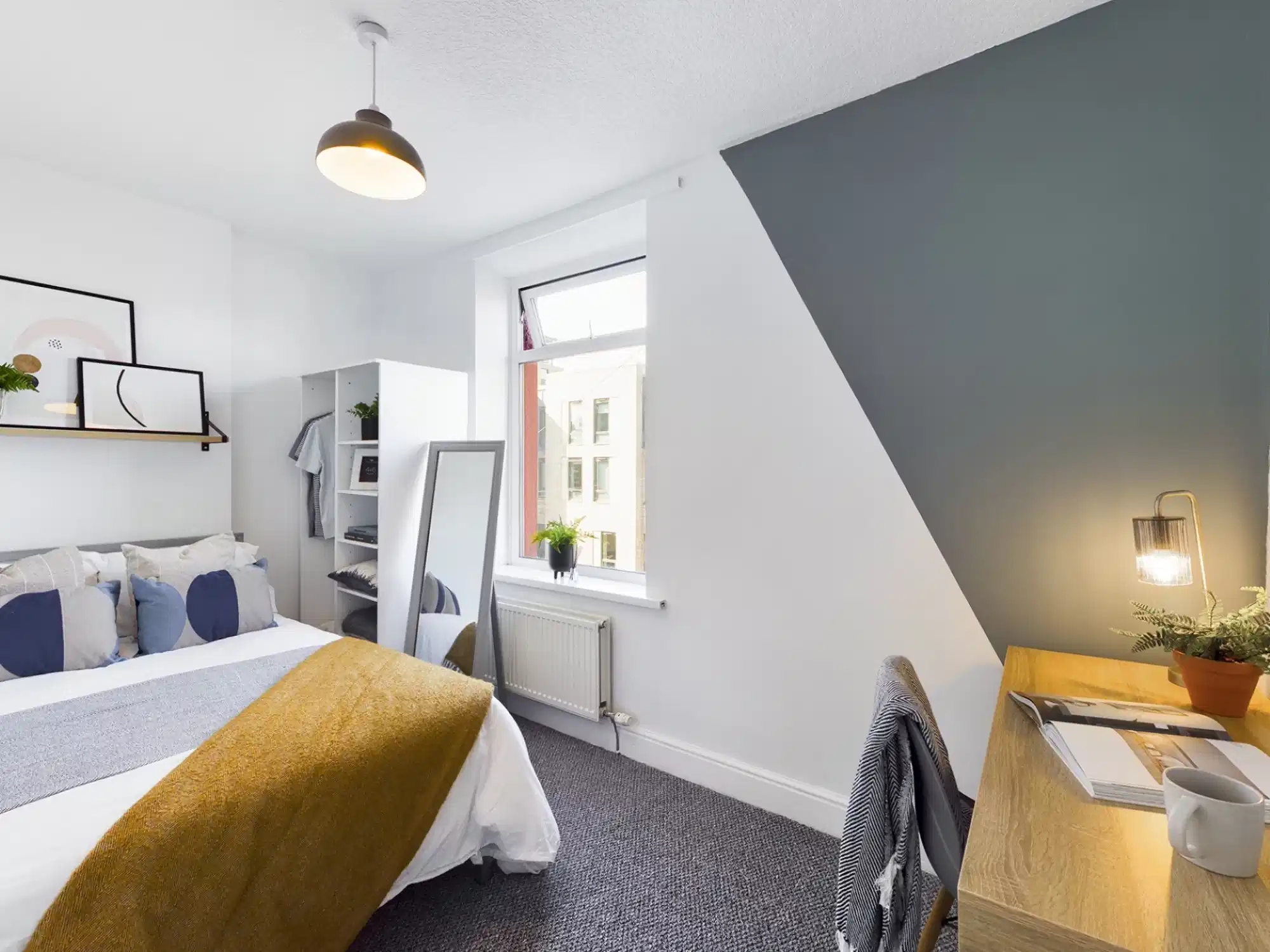 5 Bedroom House - Bedroom
