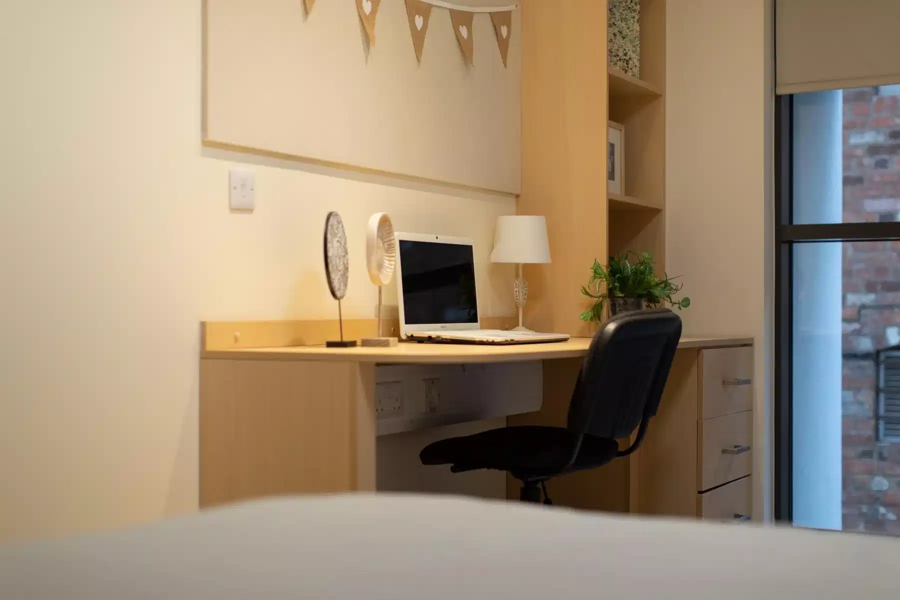 Medium Studio - Amenities