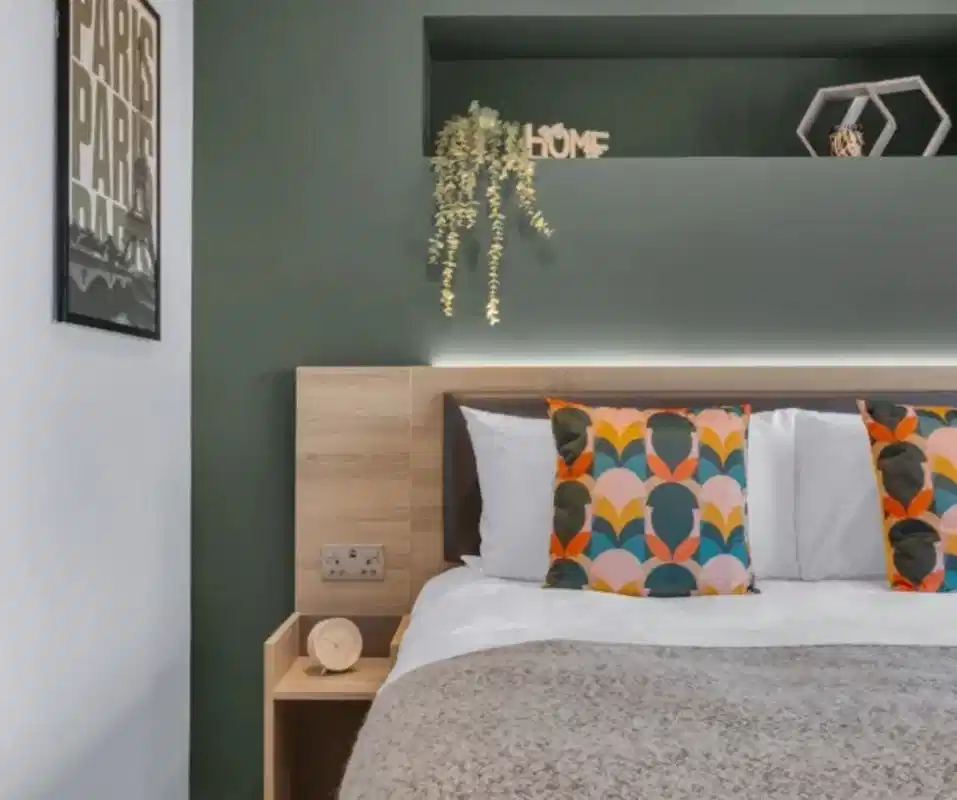 Grande Apartment - Bedroom