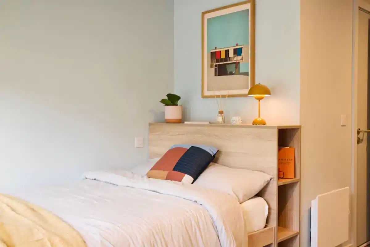 Classic Plus Ensuite - Bedroom