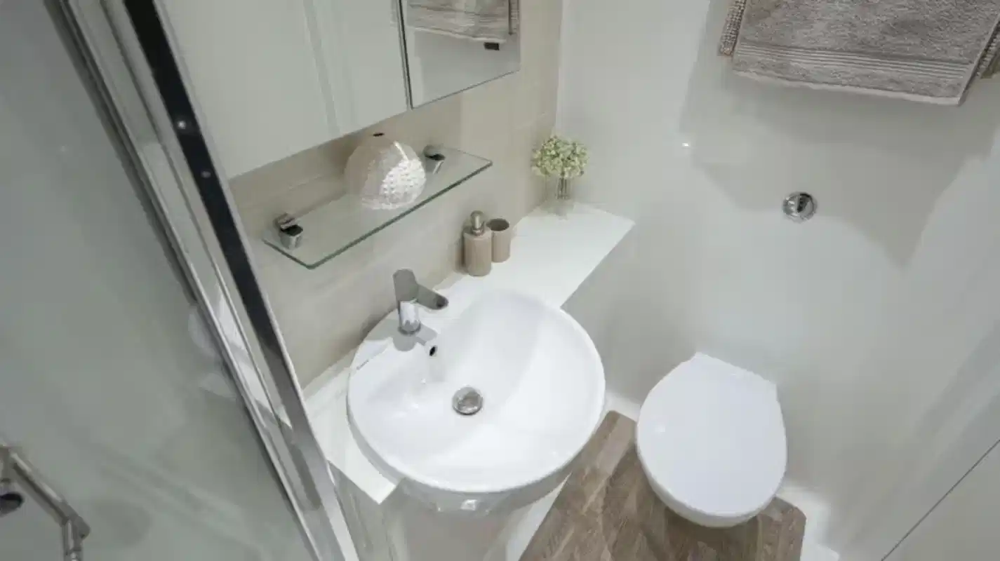 Classic Studio - Bathroom