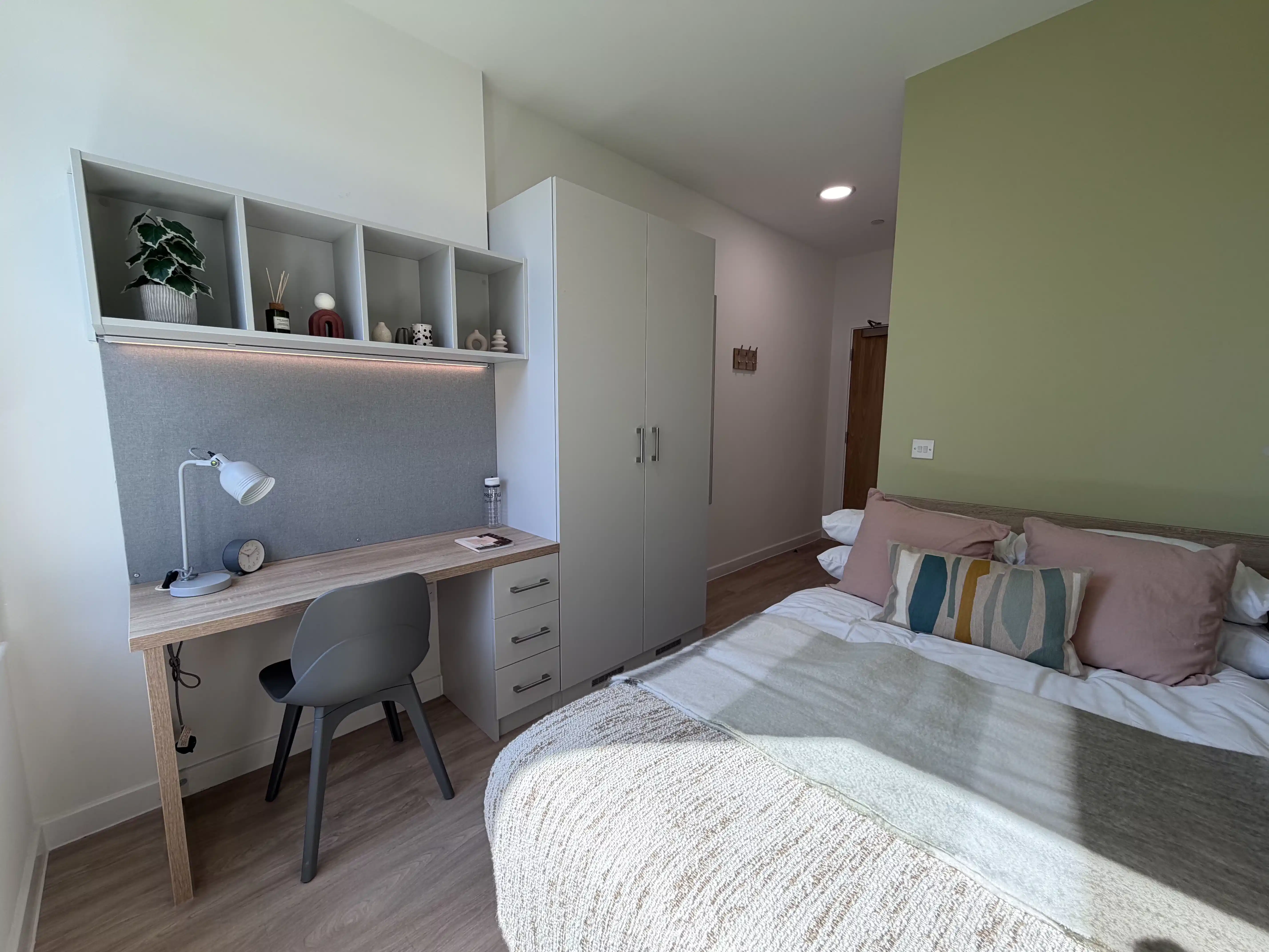 Classic En-suite - Bedroom
