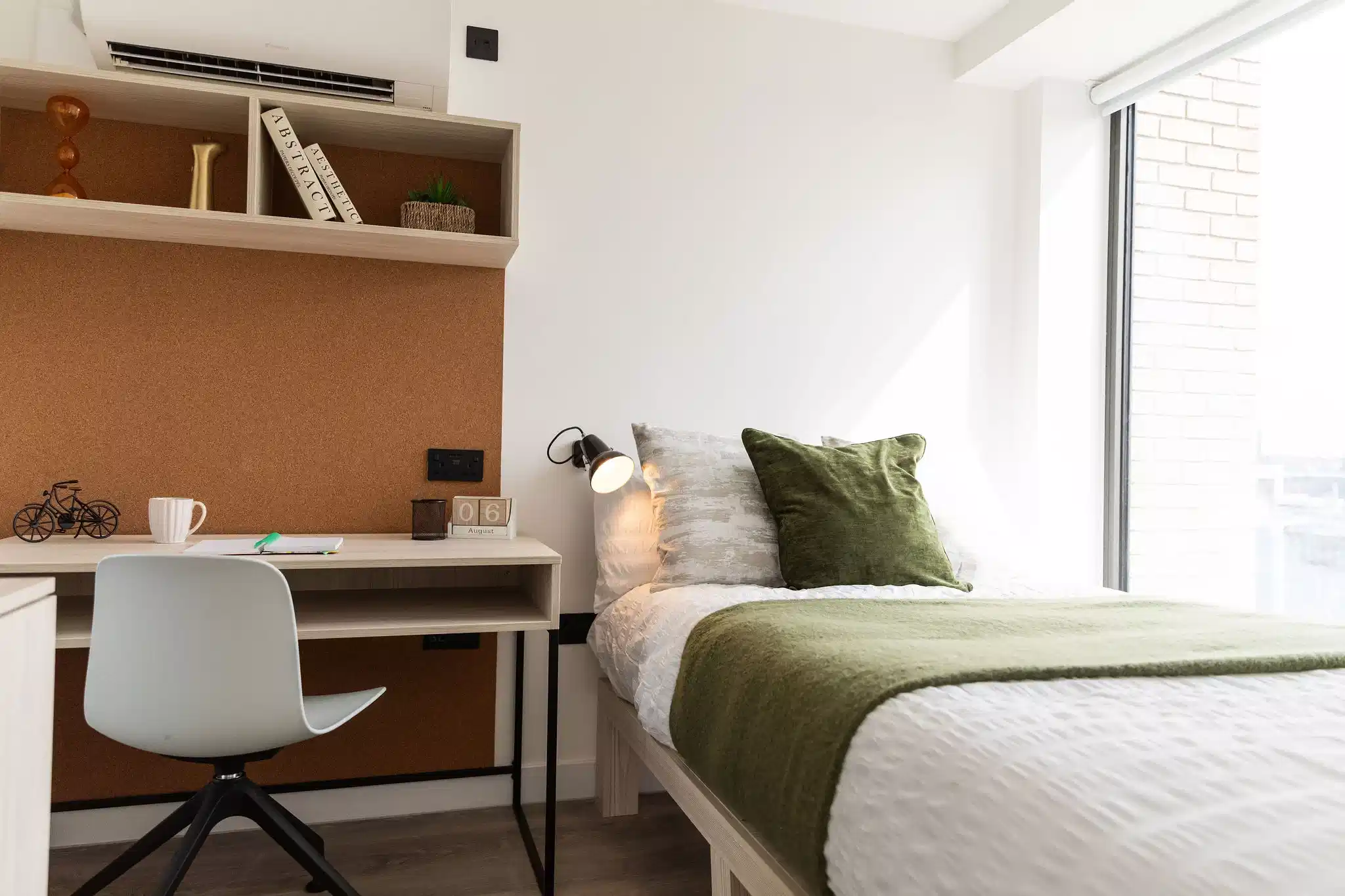 One Bed Apartment - Bedroom