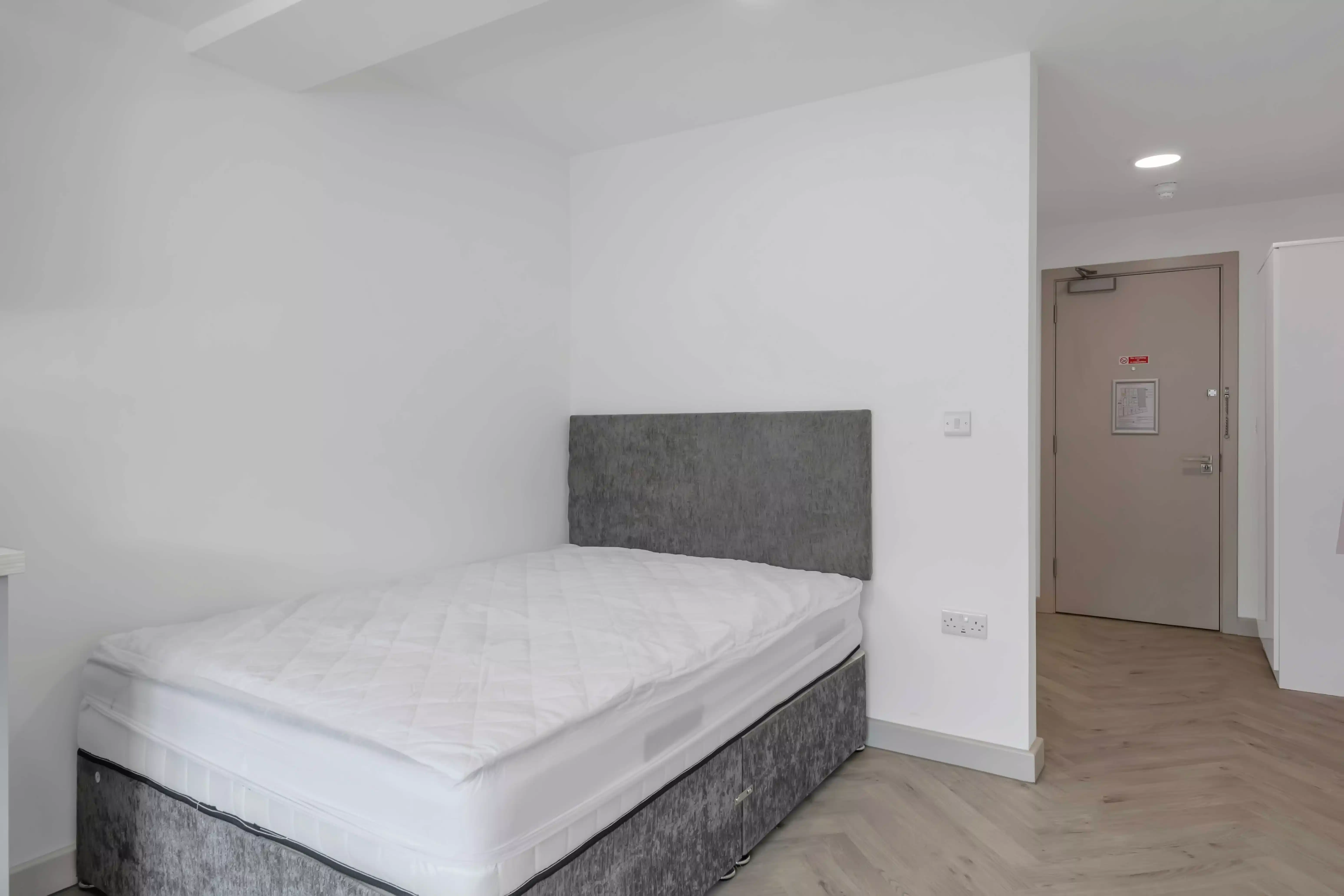 Studio Premium - Bedroom