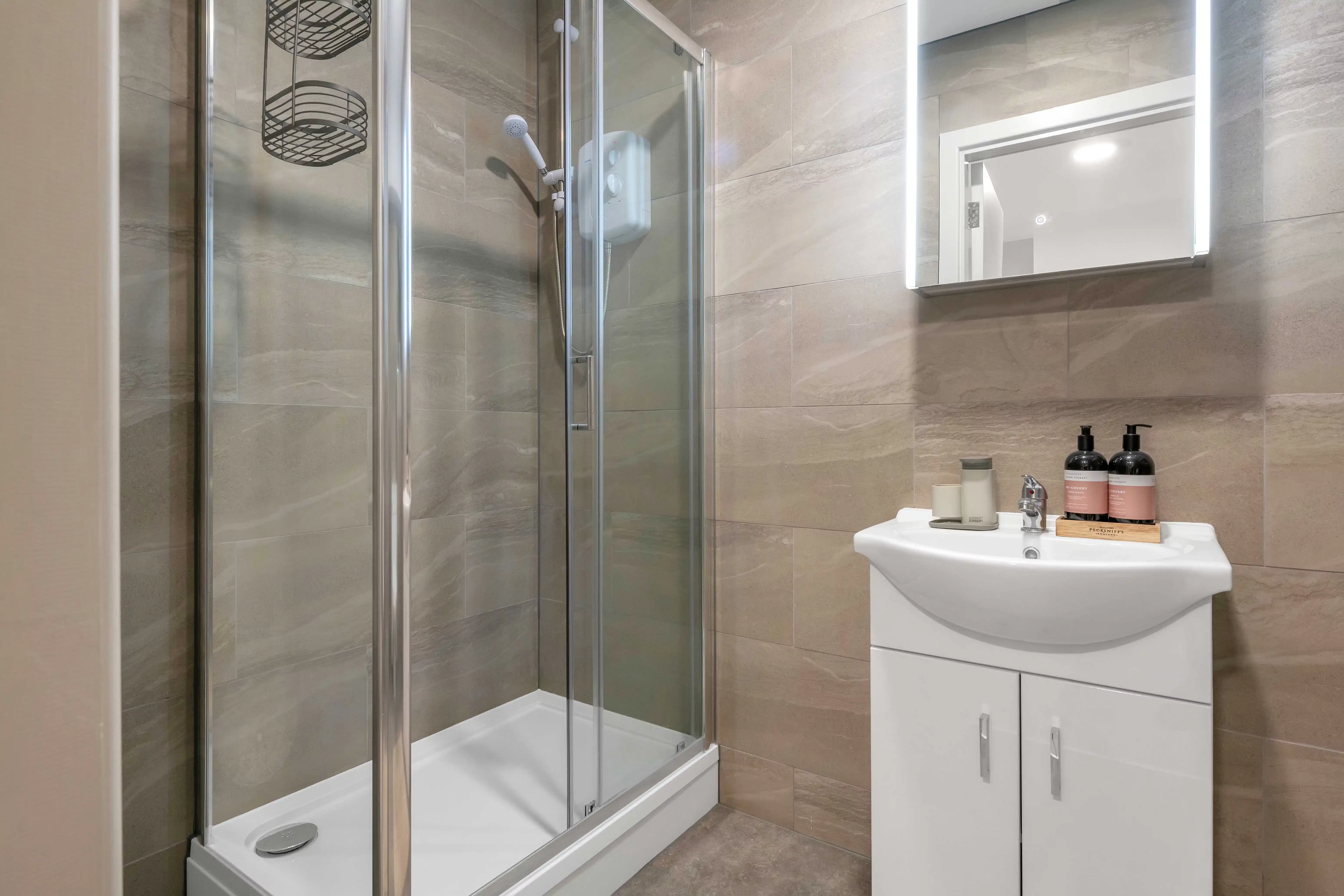 Studio Deluxe - Bathroom