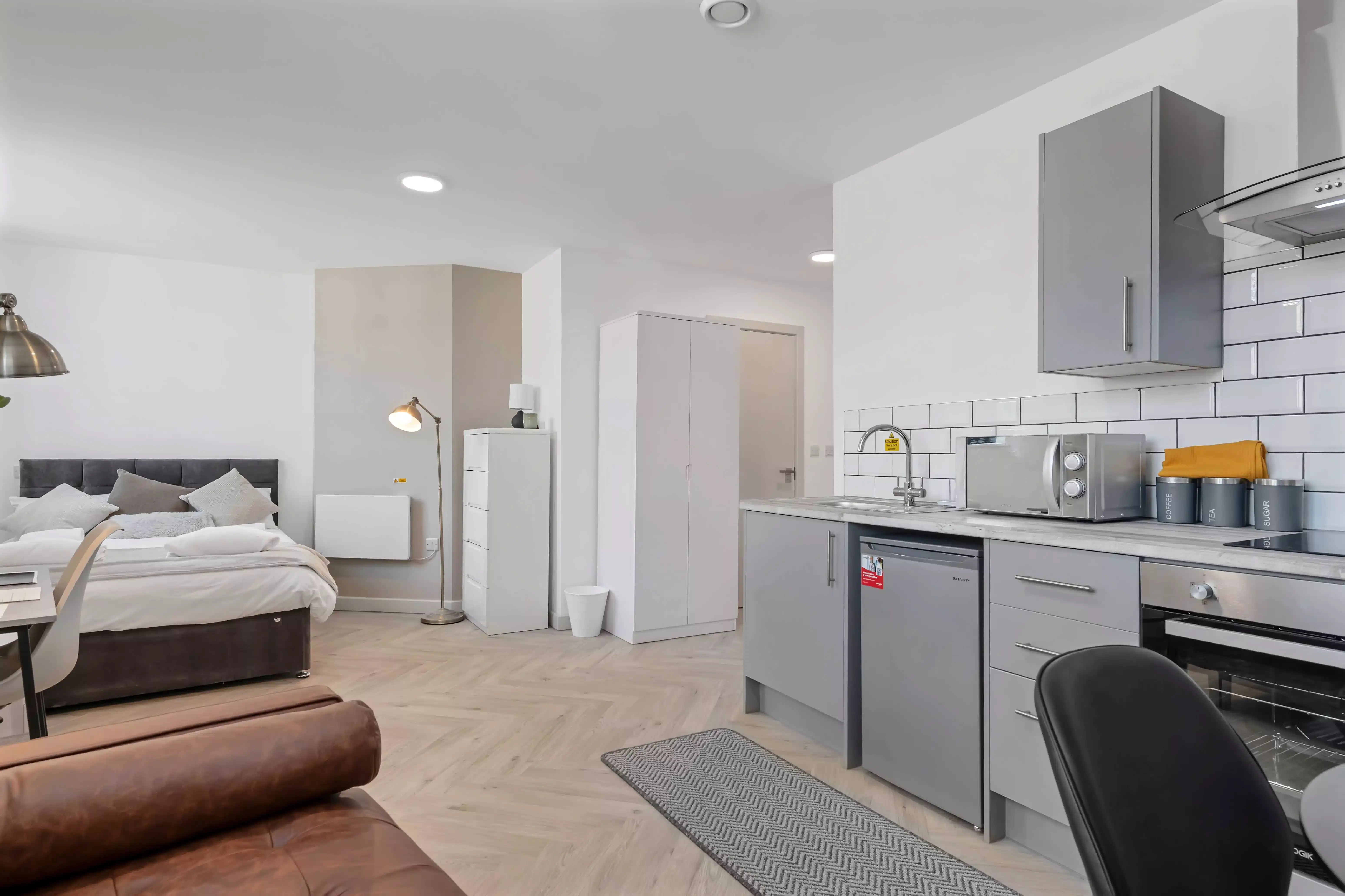 Deluxe Plus - Amenities
