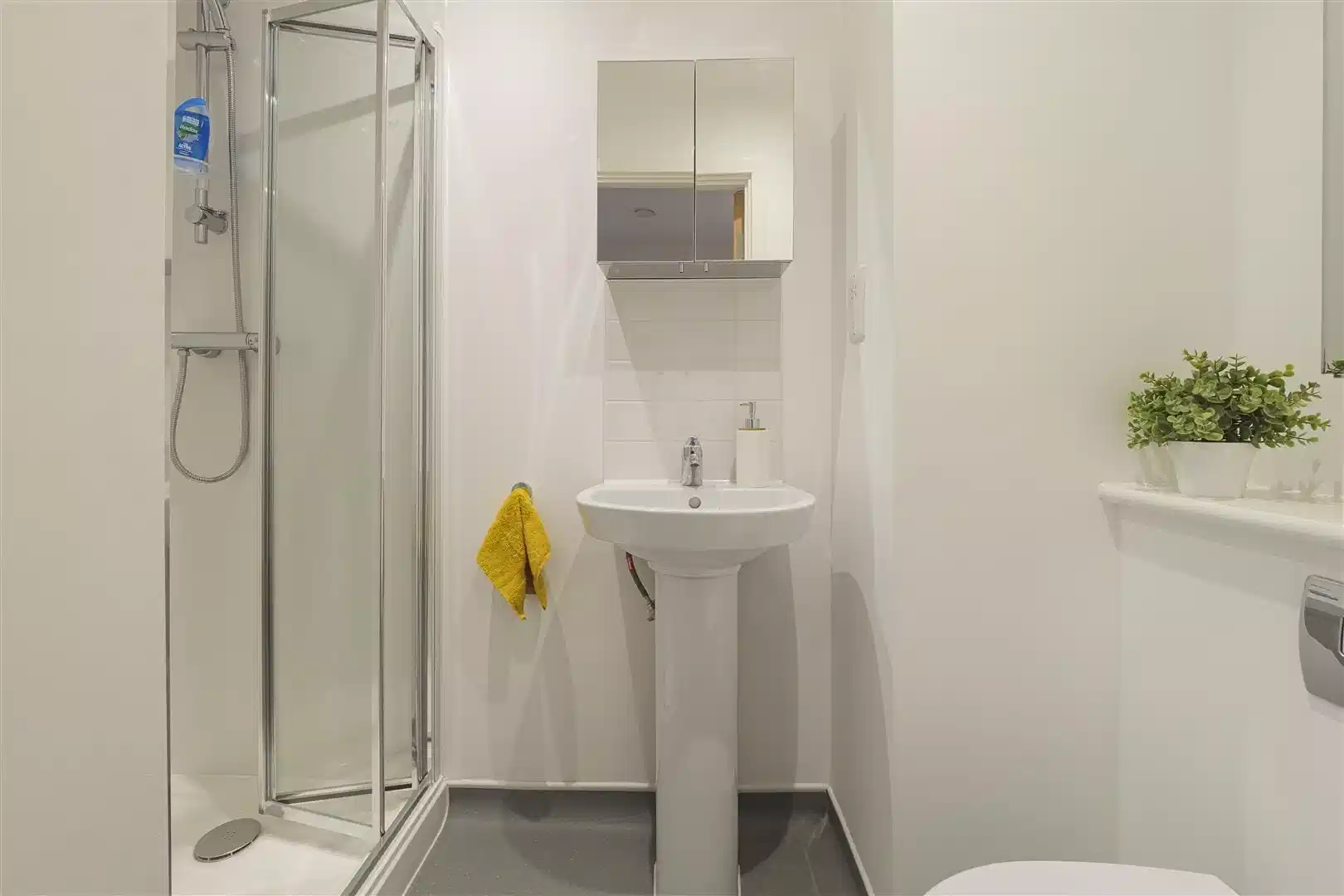 Studio Style U05 - Bathroom